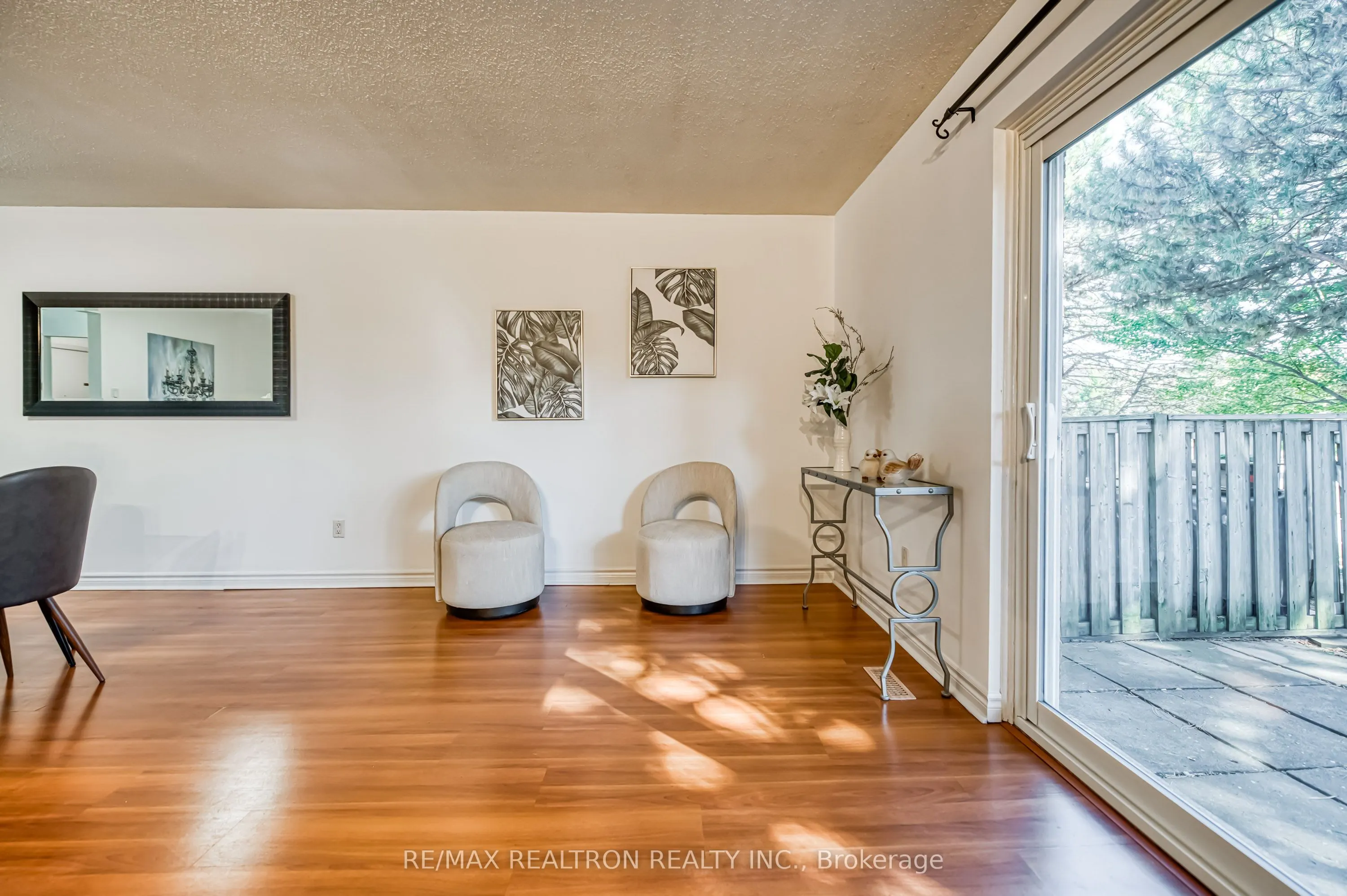 91 L'Amoreaux Drive, #79