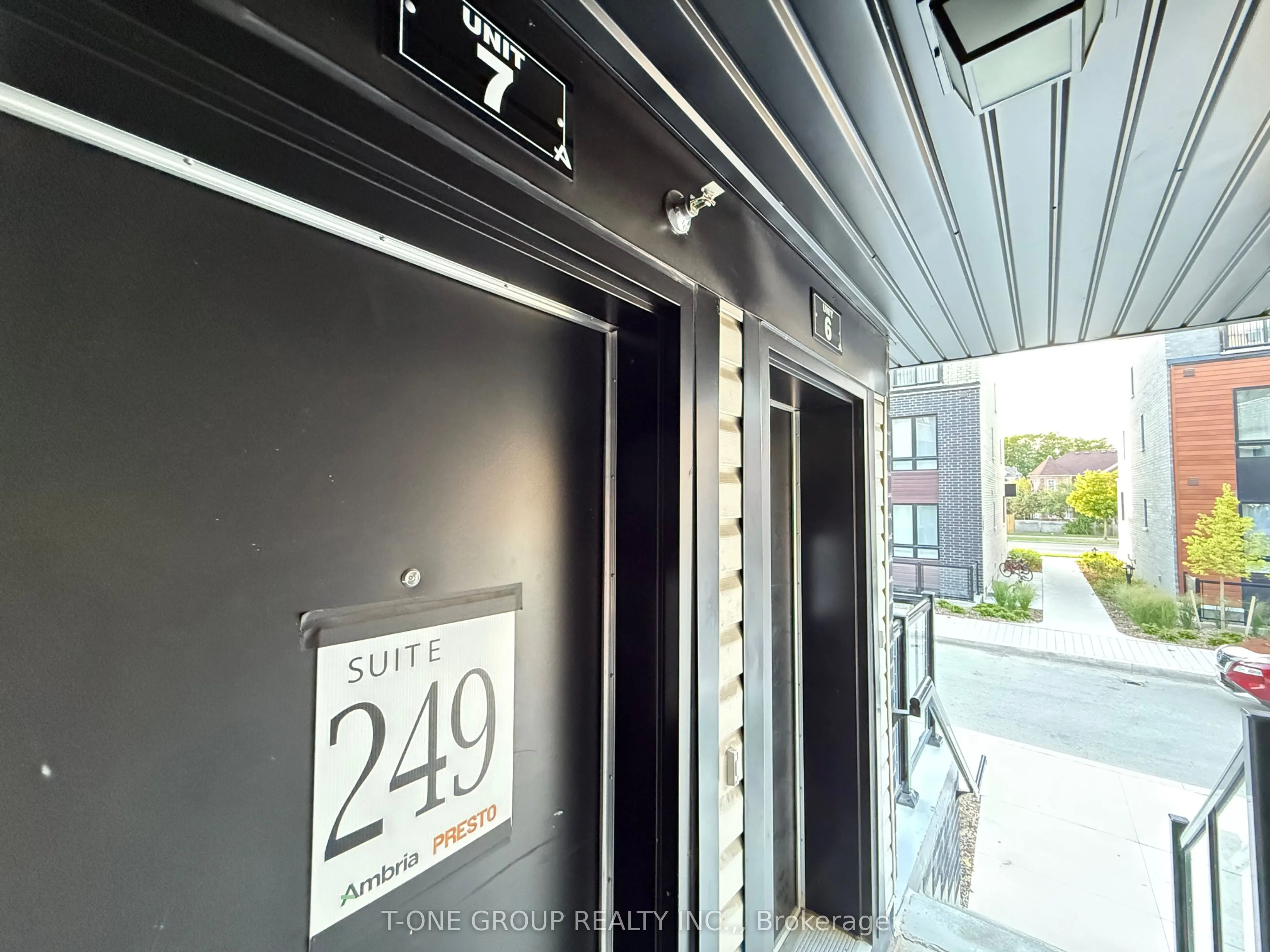 25 Priya Lane, #7