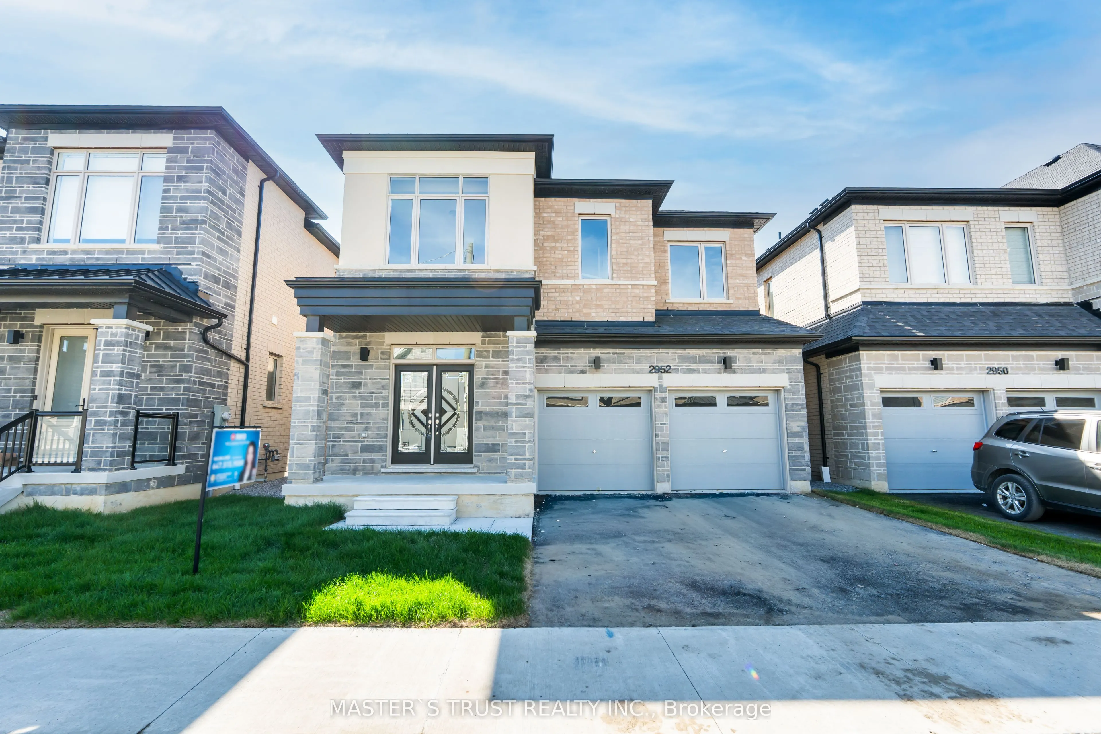 2952 Grindstone Crescent