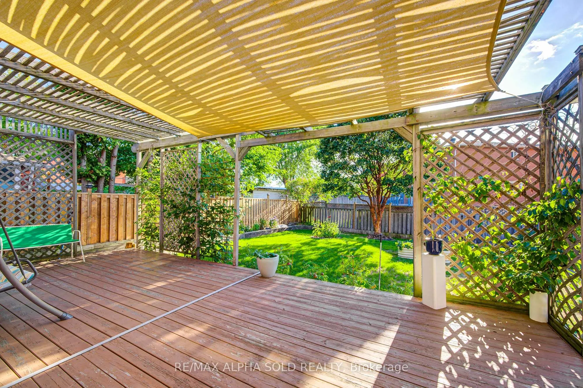 360 Goldhawk Trail