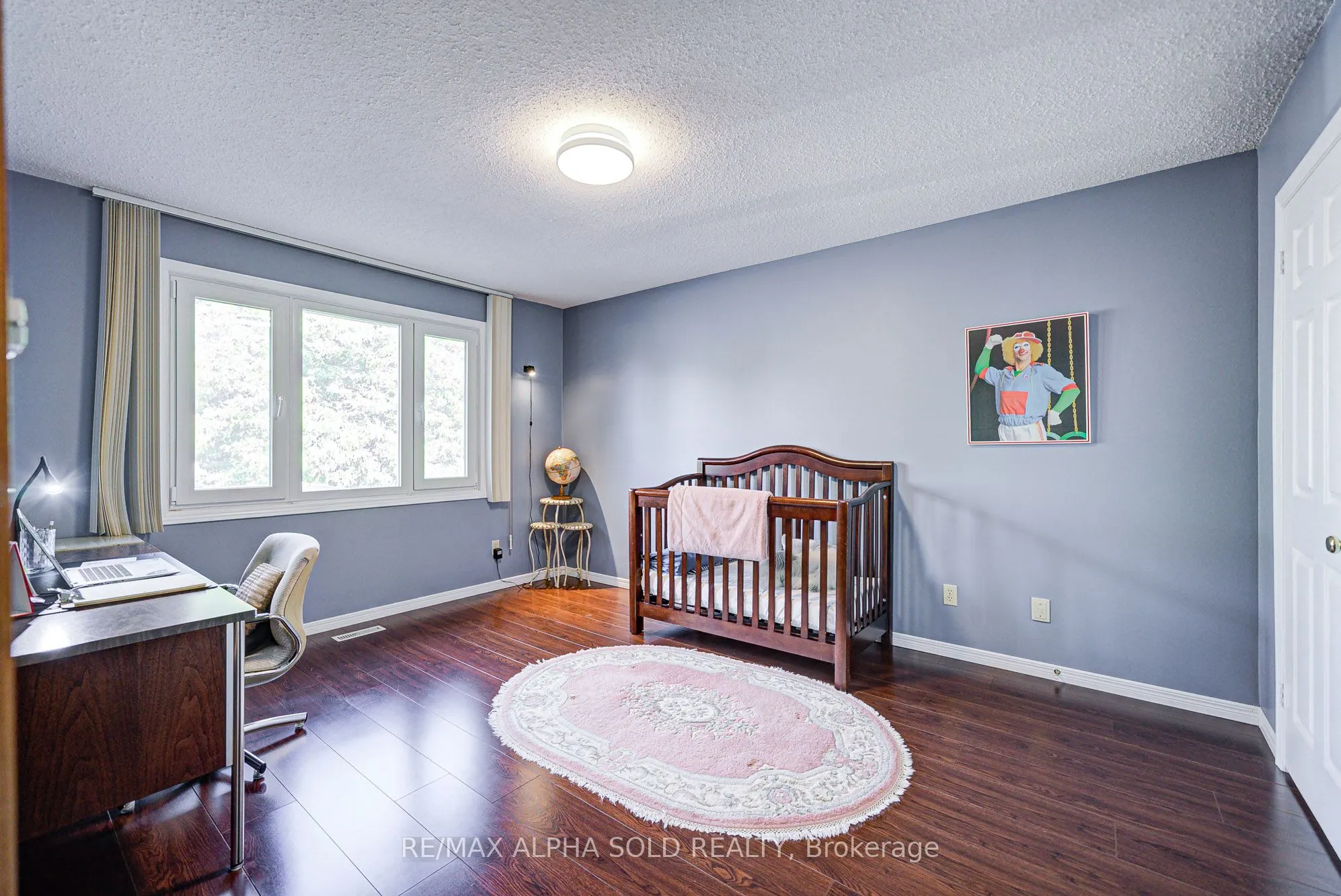 360 Goldhawk Trail