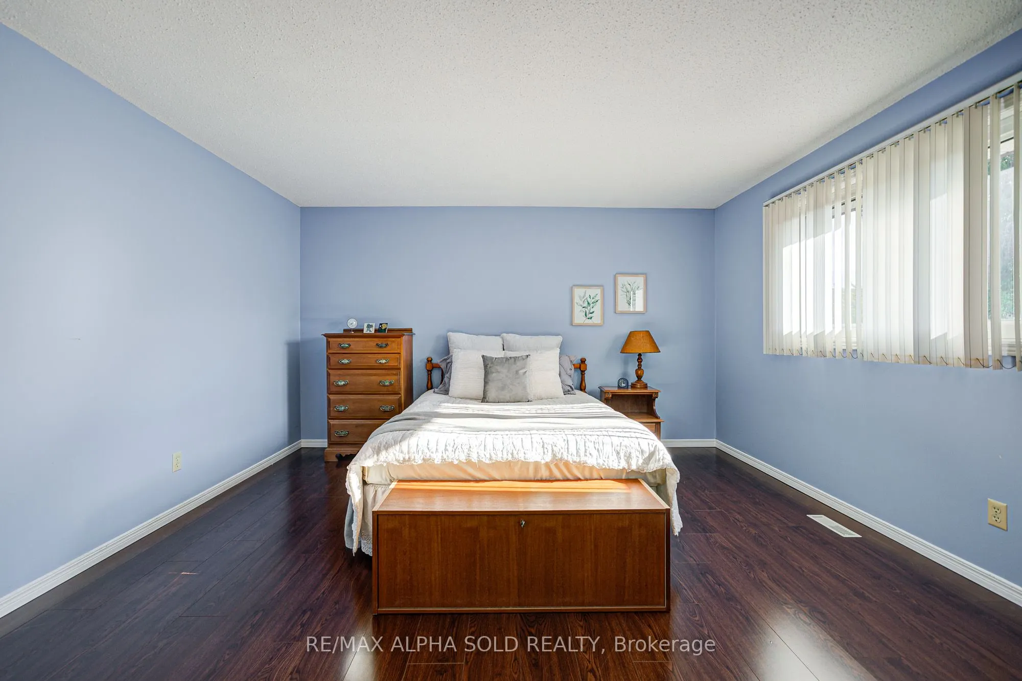 360 Goldhawk Trail