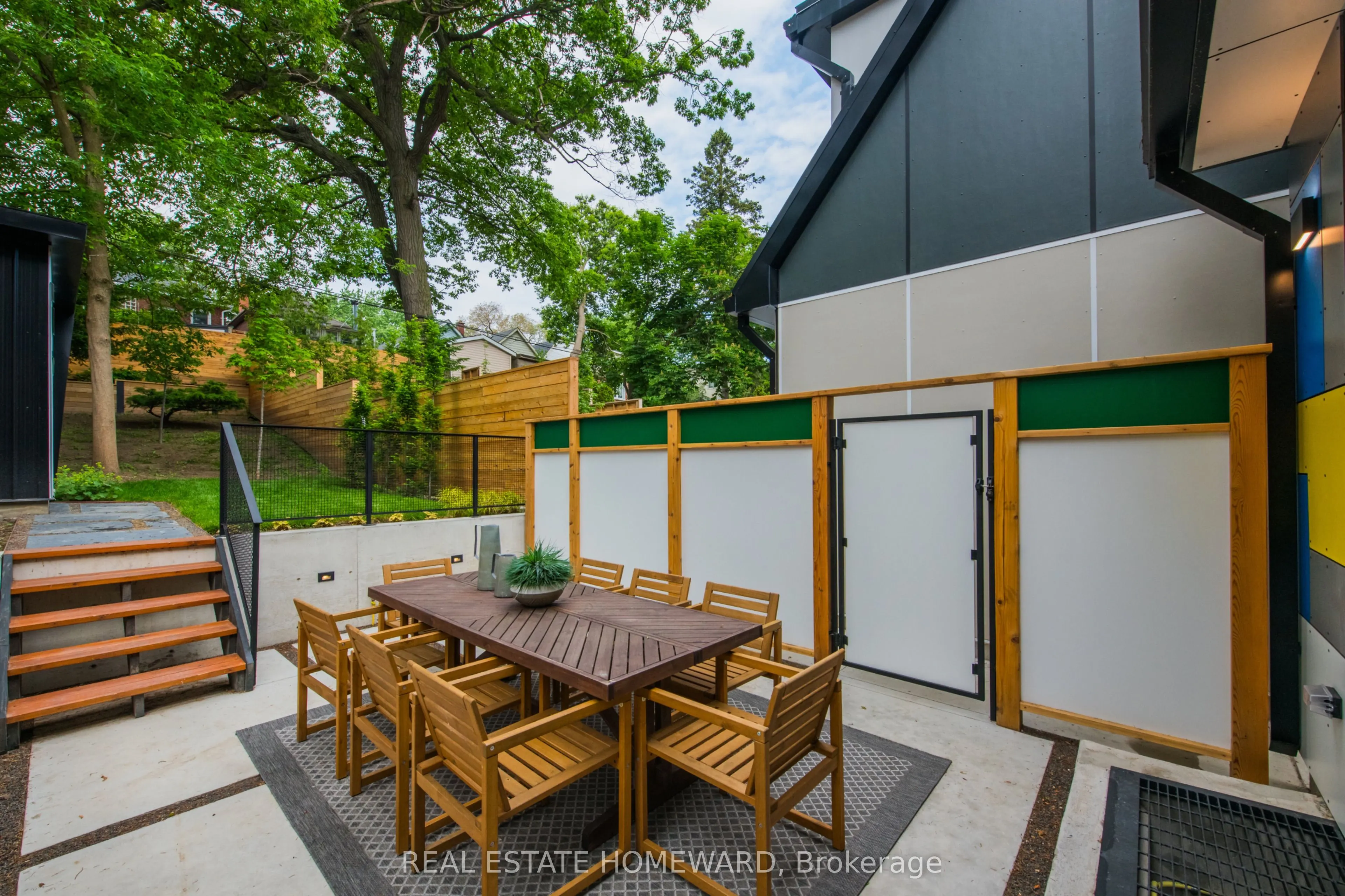 174 Kenilworth Avenue