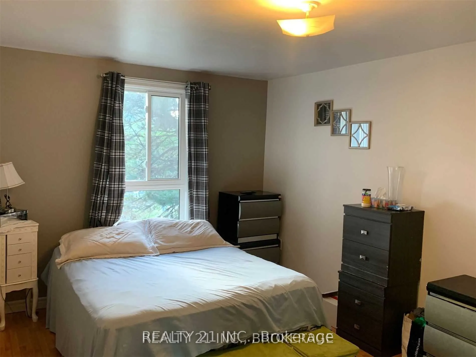 100 Mornelle Court, #2045