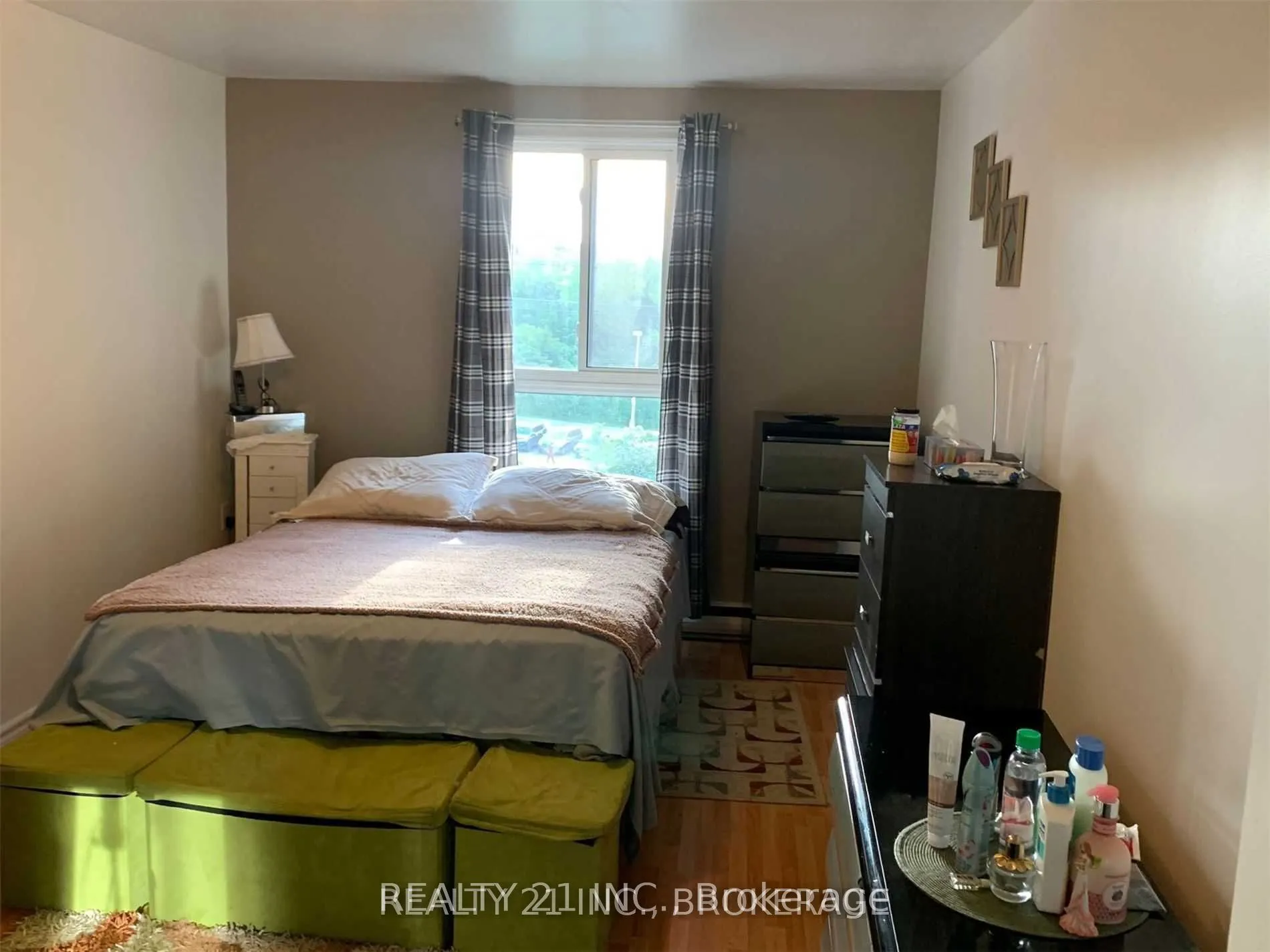 100 Mornelle Court, #2045