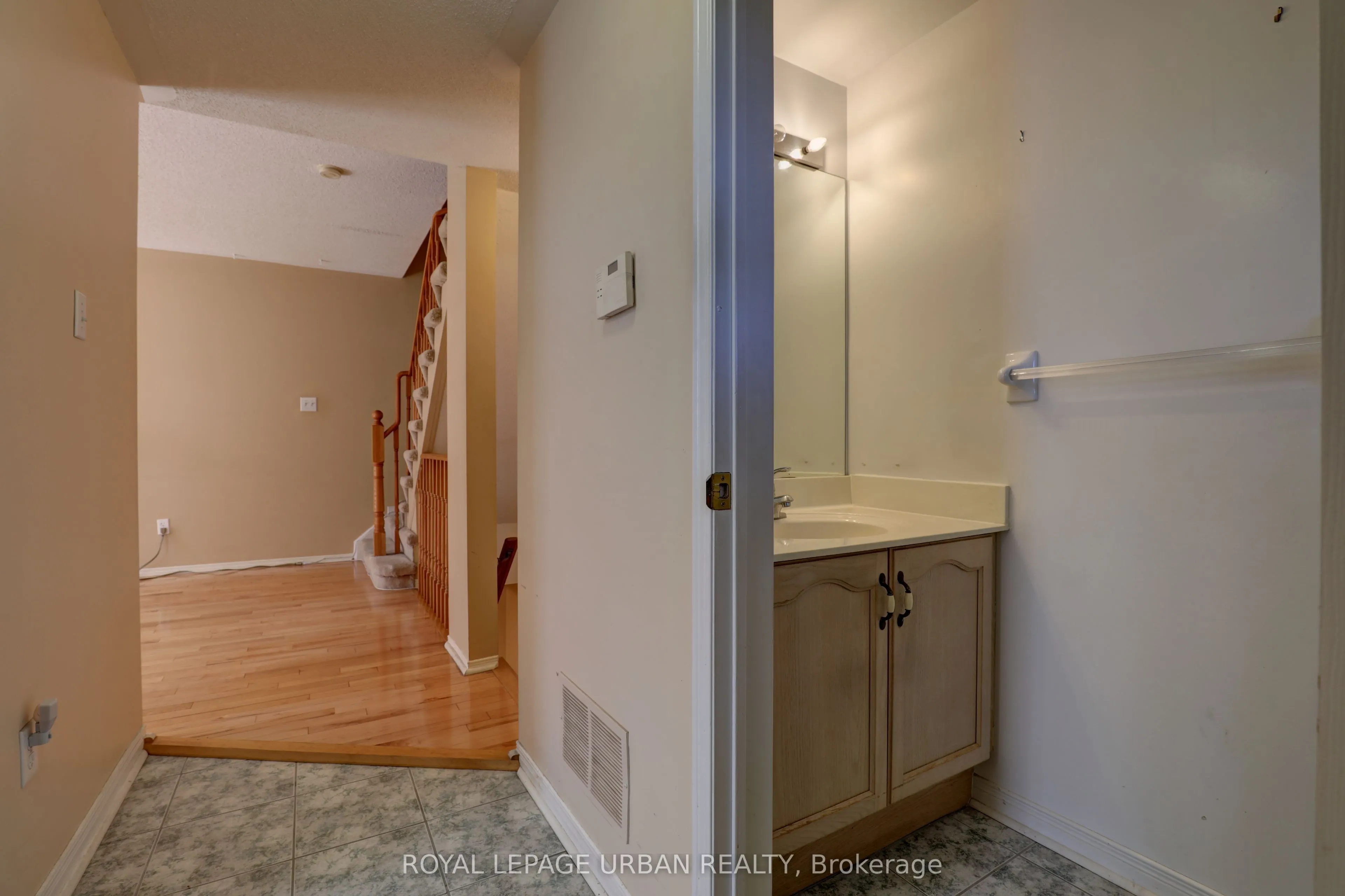28 Rosebank Drive, #1015