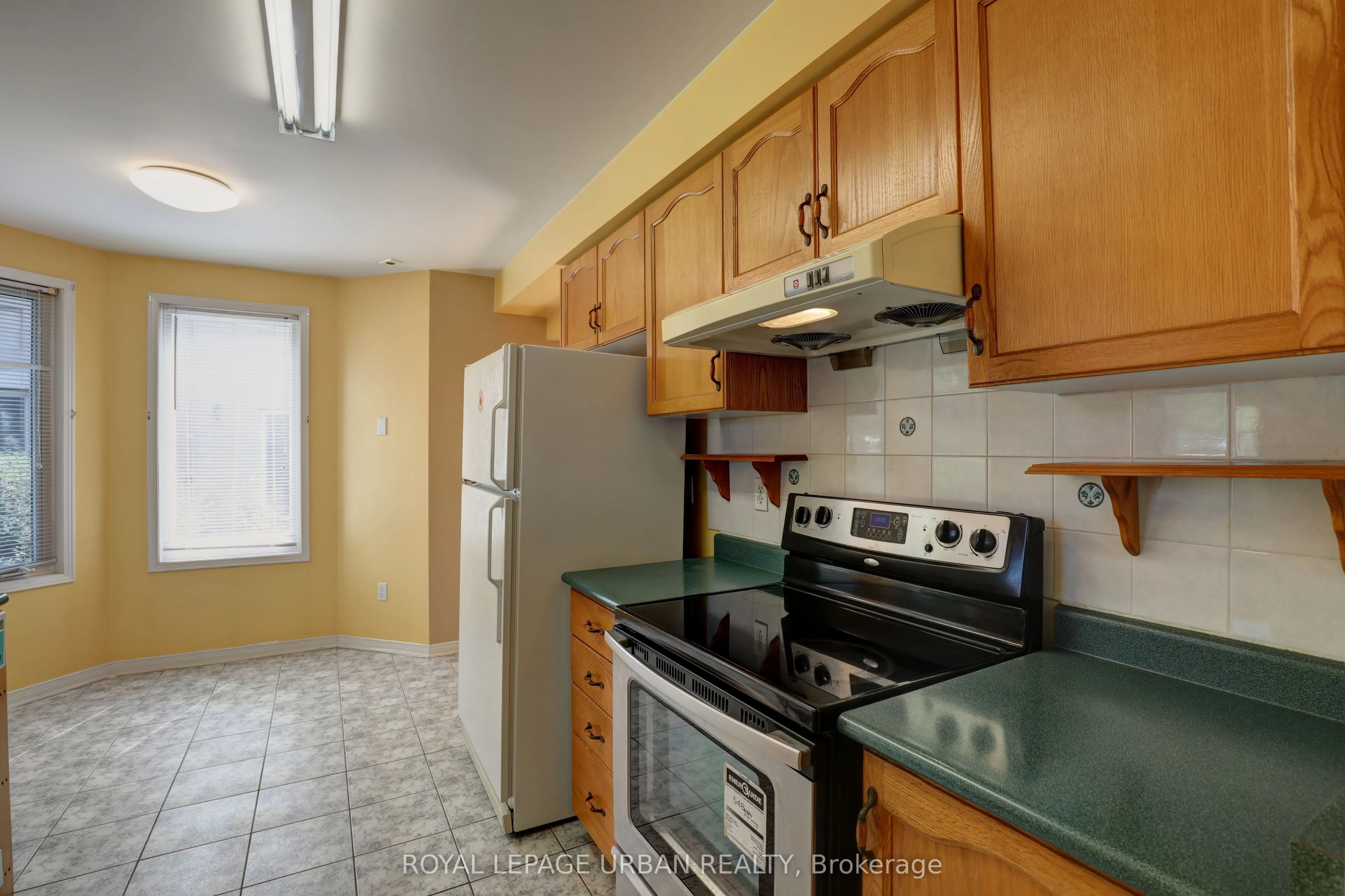 28 Rosebank Drive, #1015