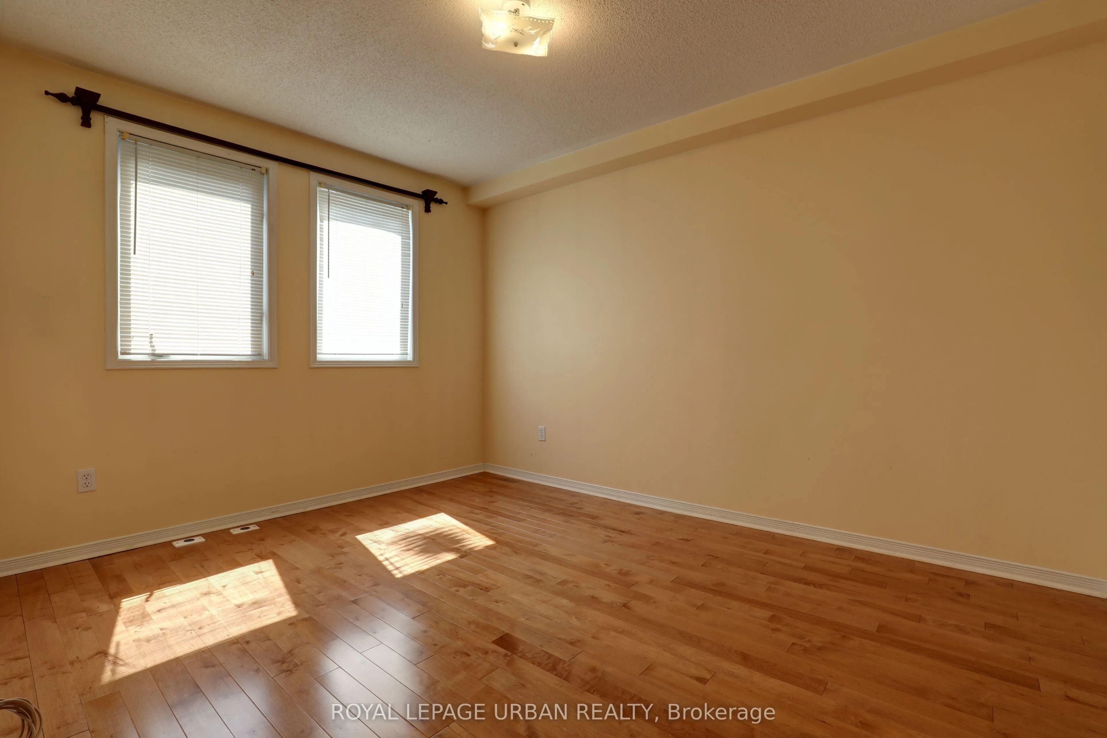 28 Rosebank Drive, #1015