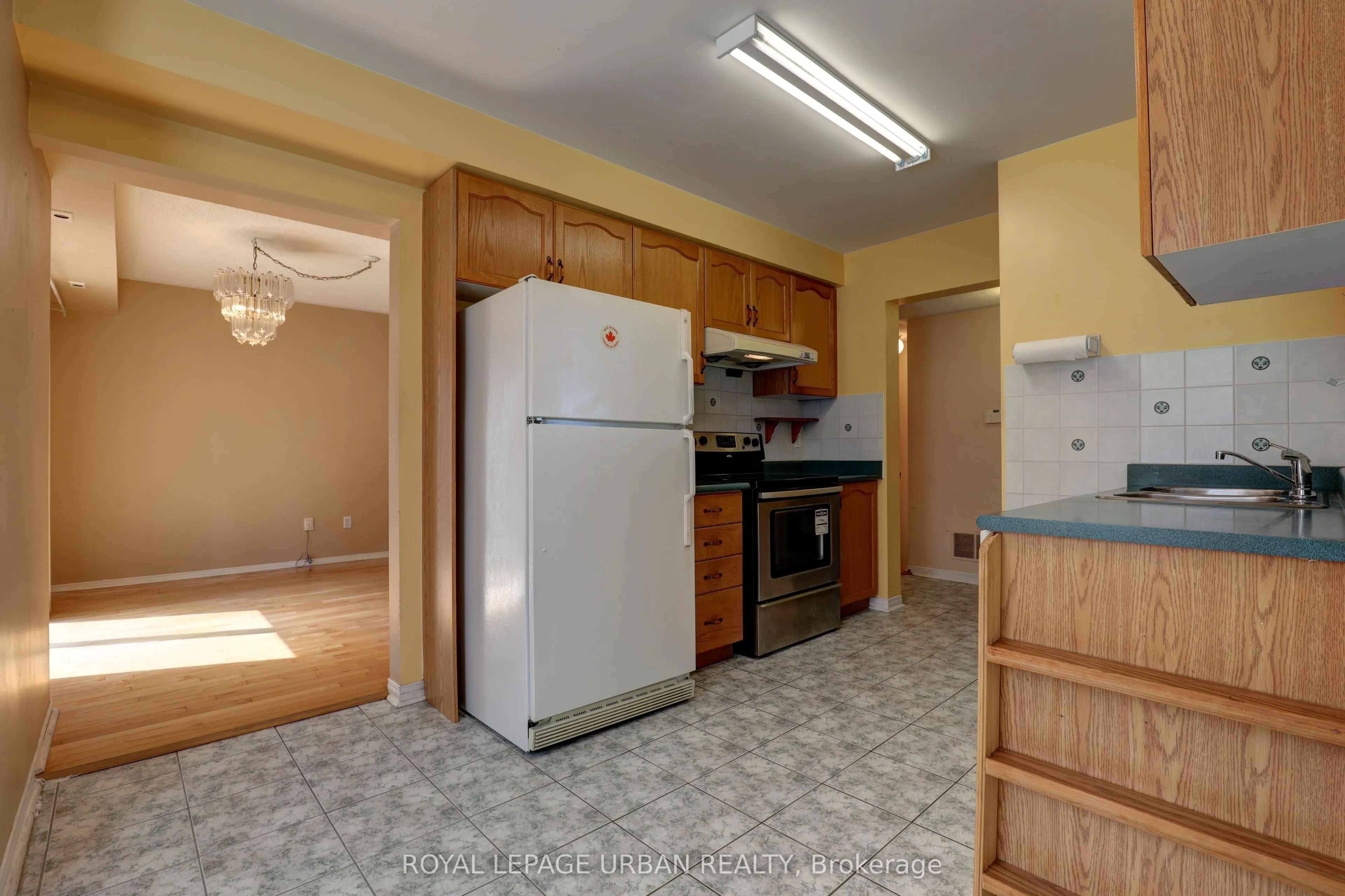 28 Rosebank Drive, #1015