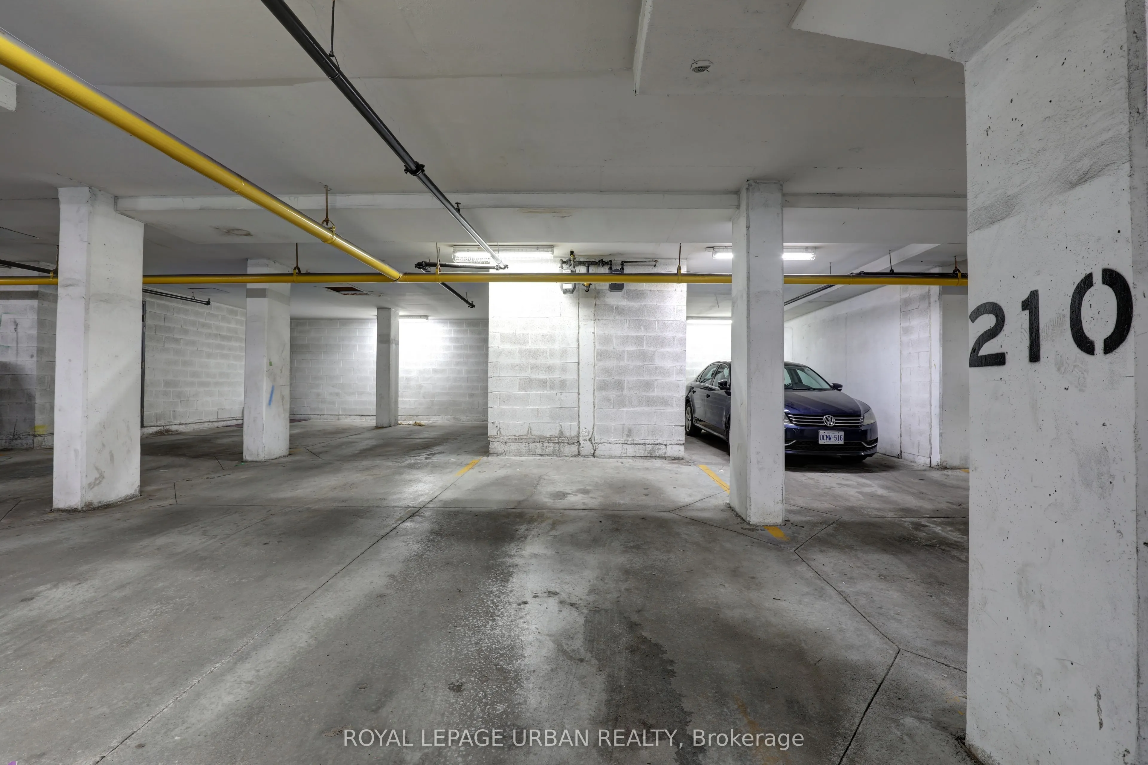 28 Rosebank Drive, #1015