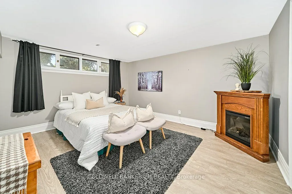657 Balmoral Drive