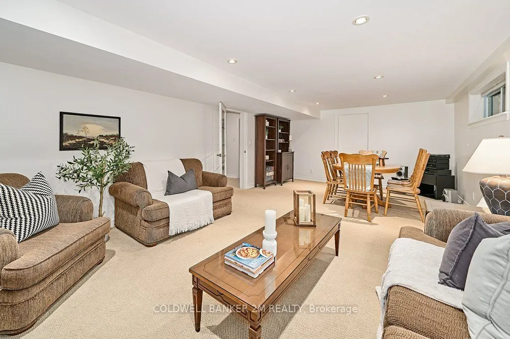 657 Balmoral Drive