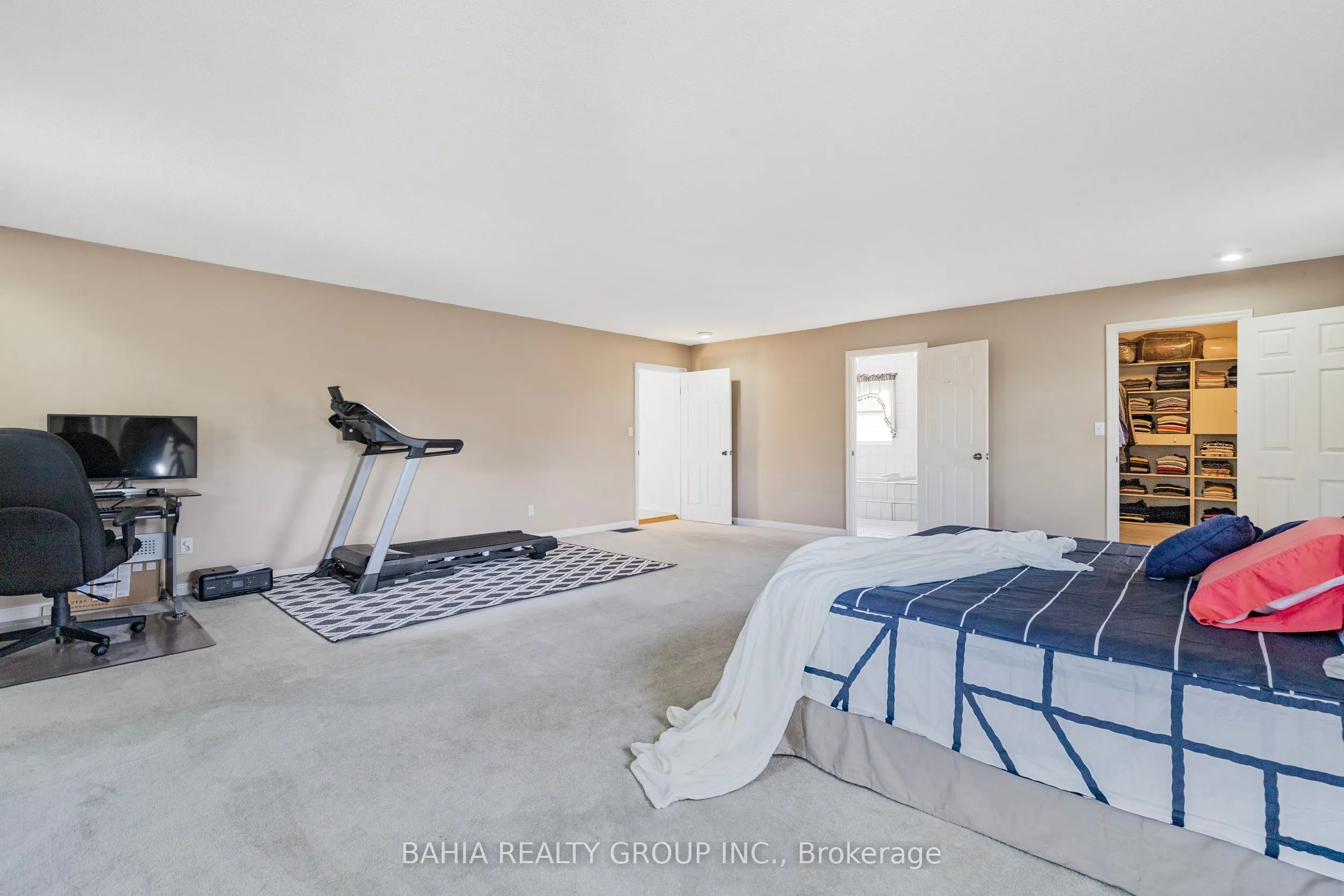 52 Orchard Park Drive