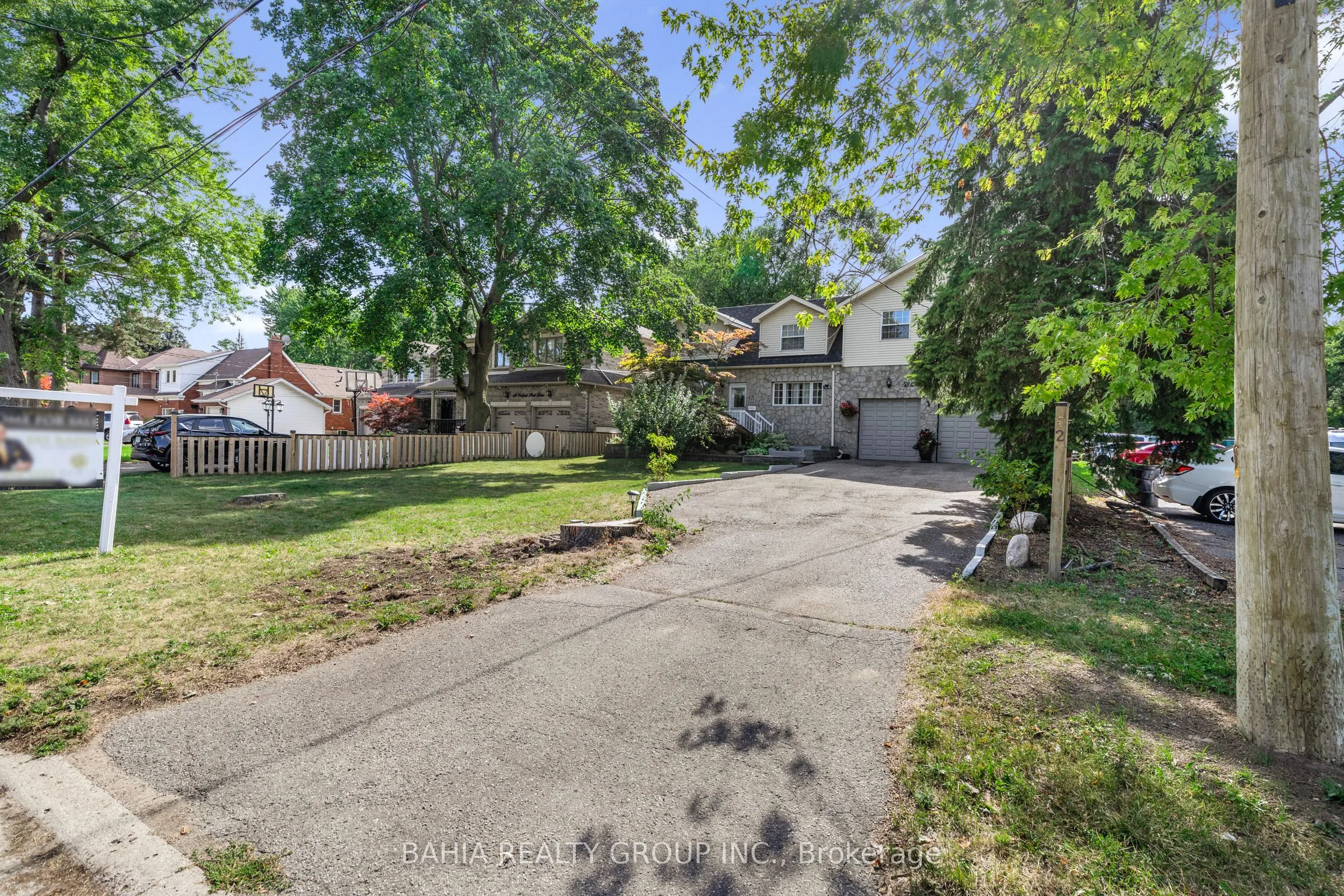 52 Orchard Park Drive