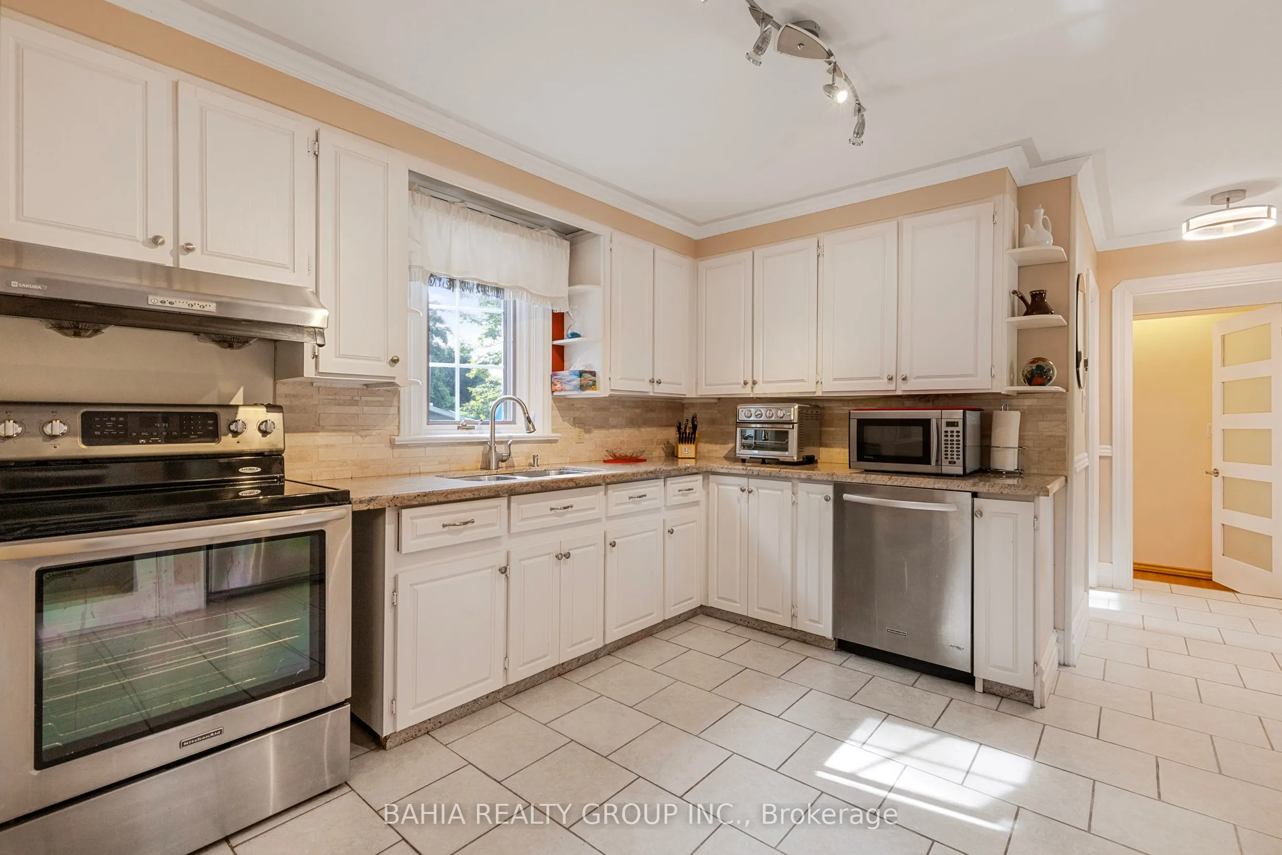 52 Orchard Park Drive