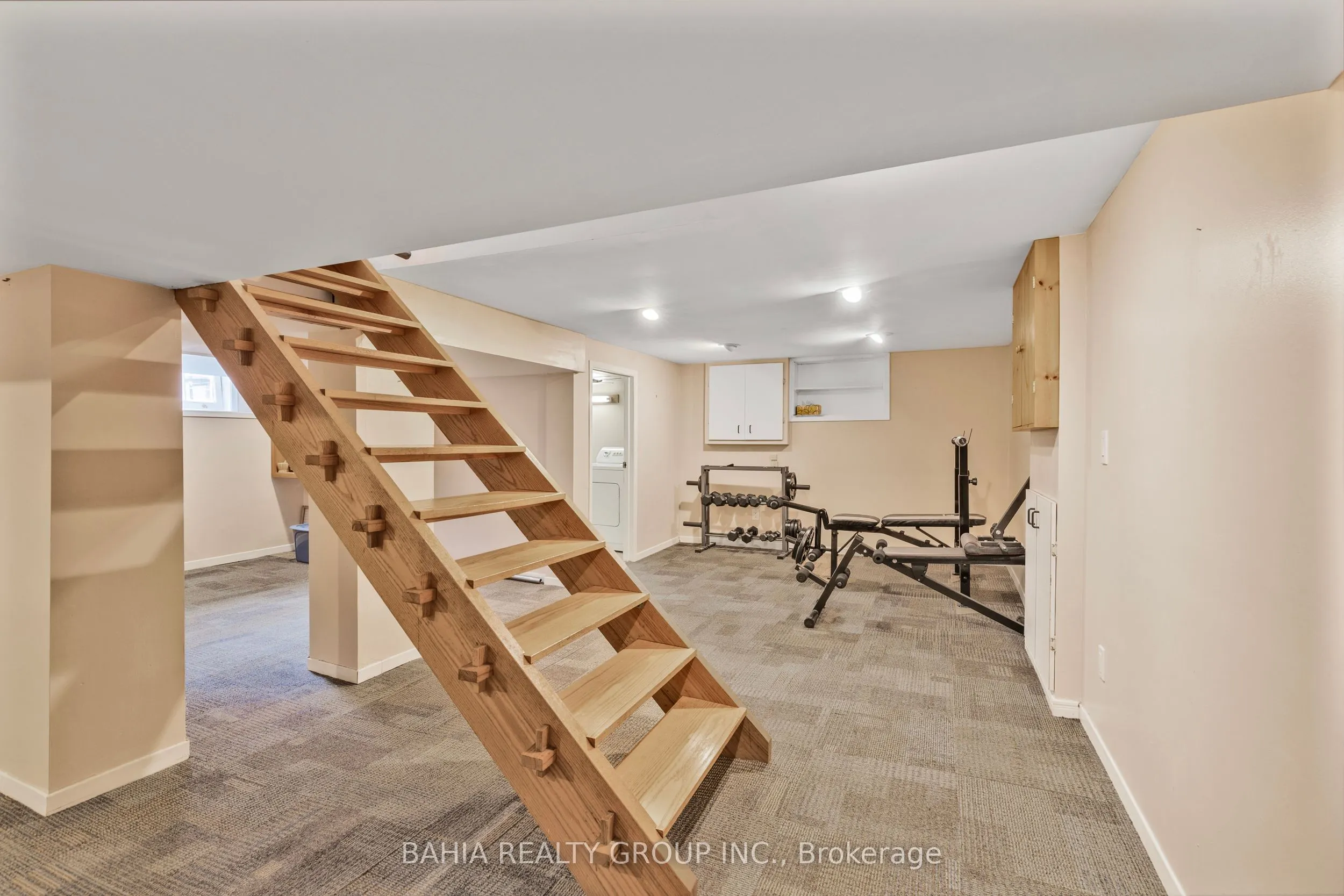 52 Orchard Park Drive