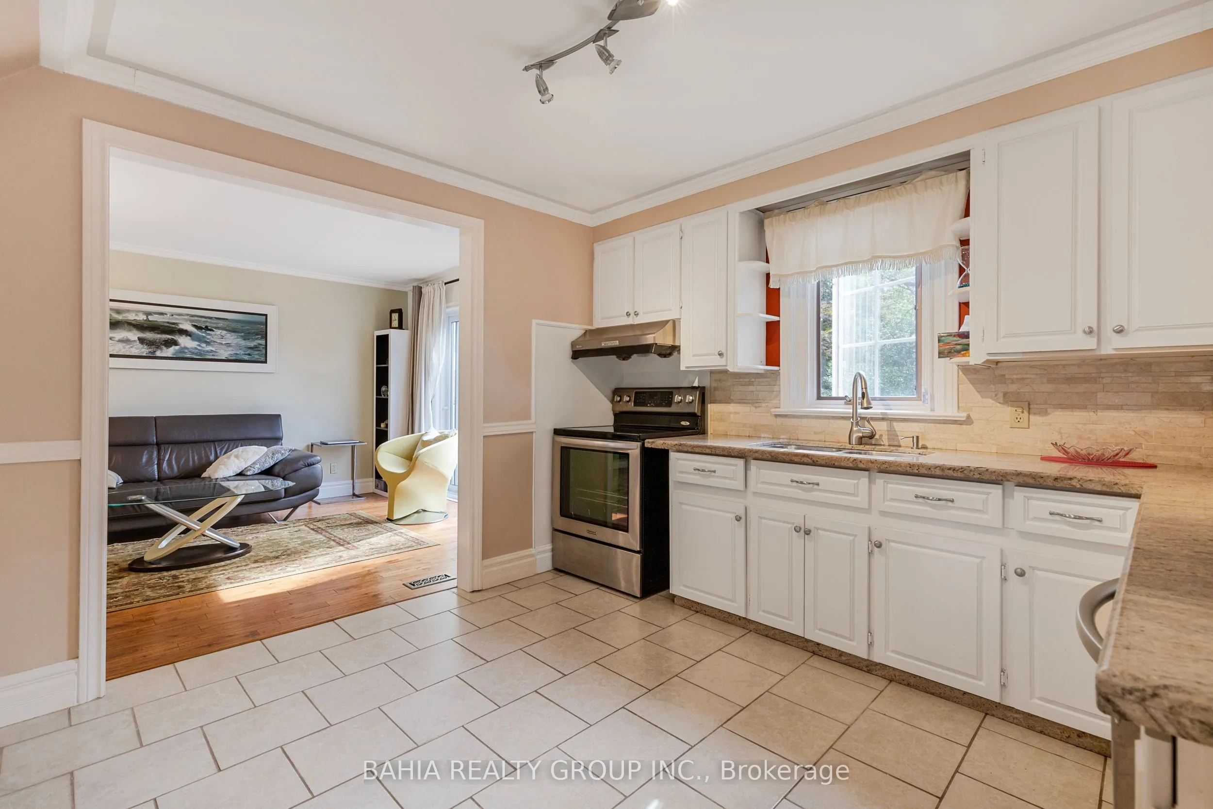52 Orchard Park Drive