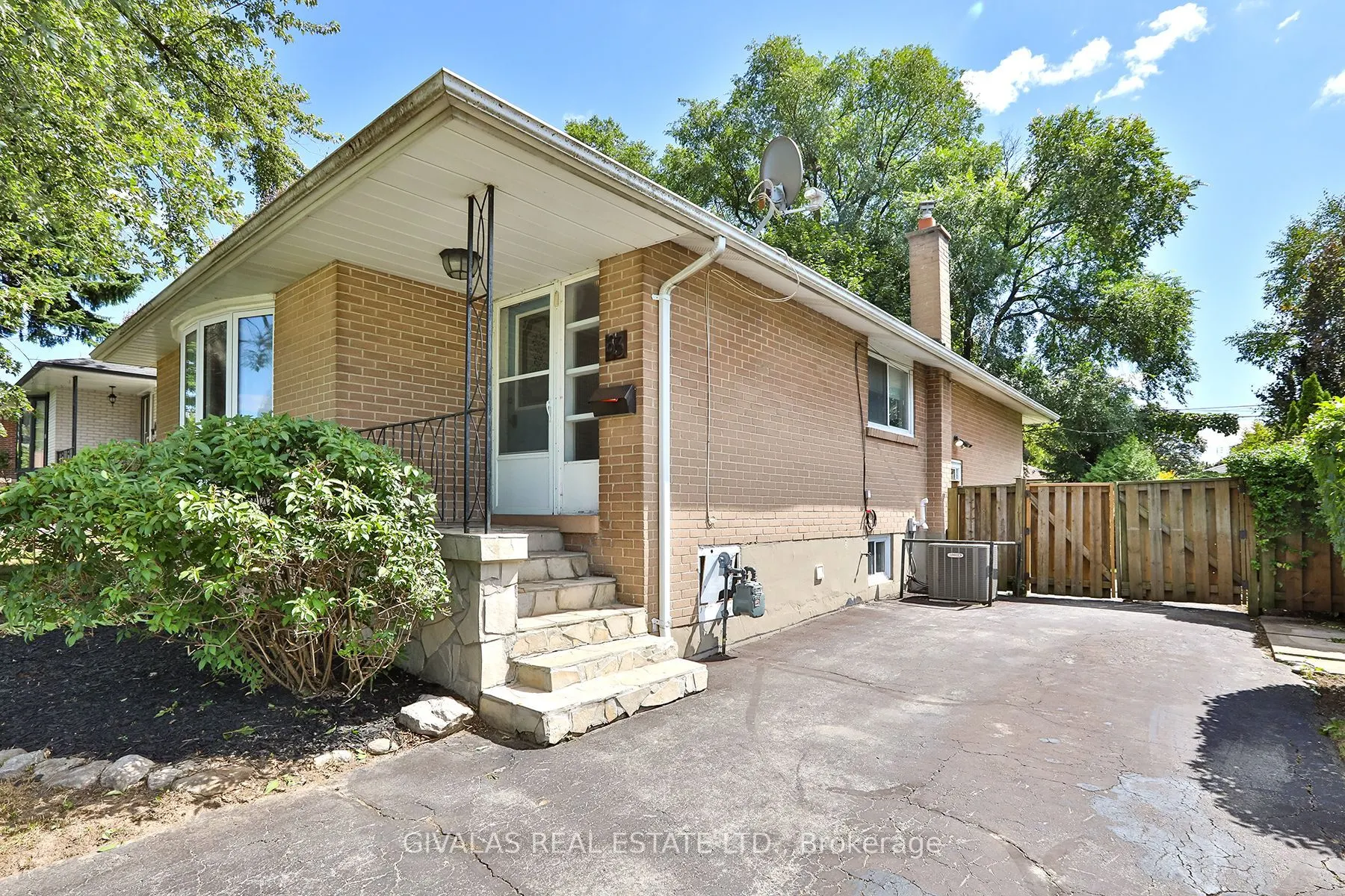 63 Alpaca Drive