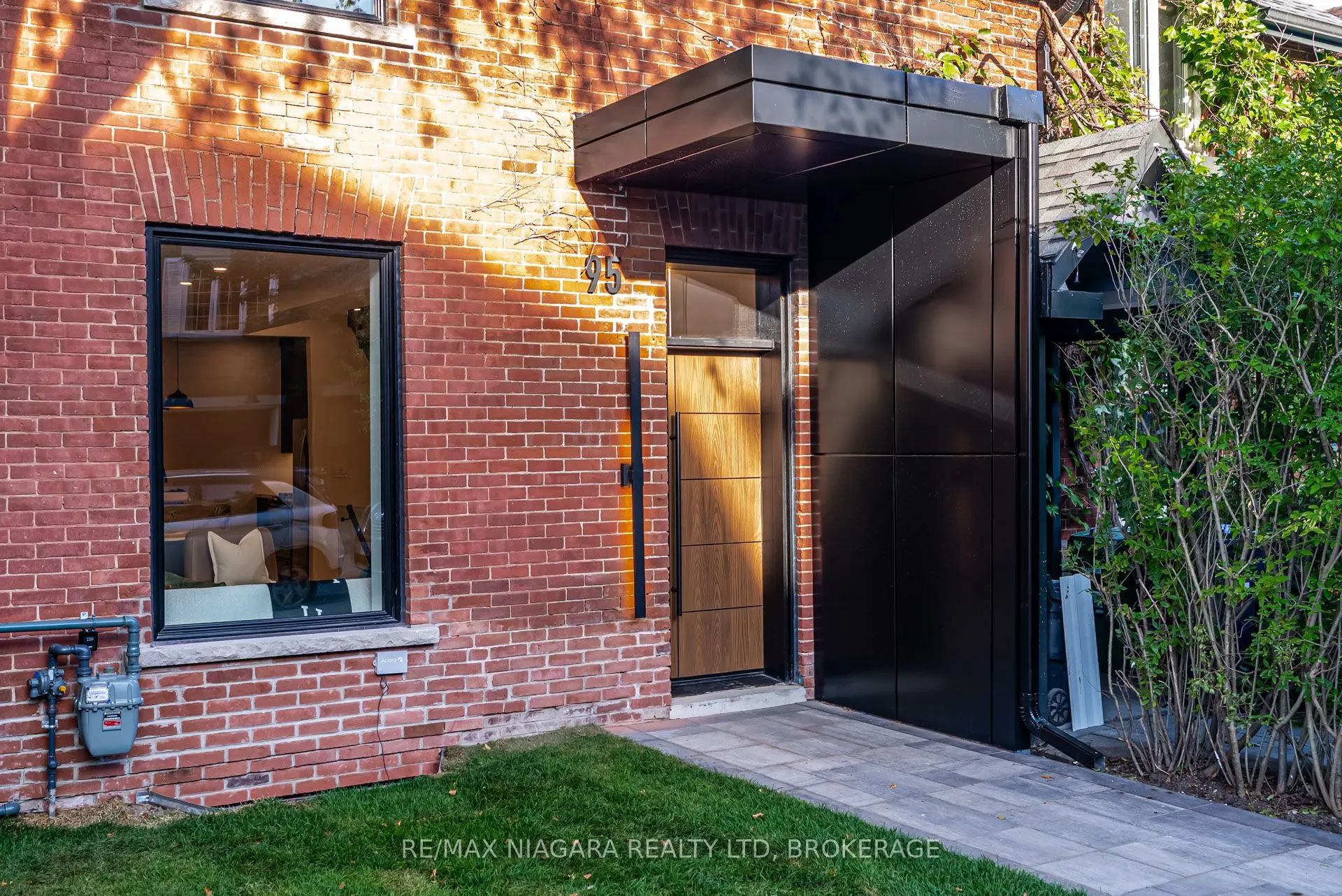 95 Kimberley Avenue