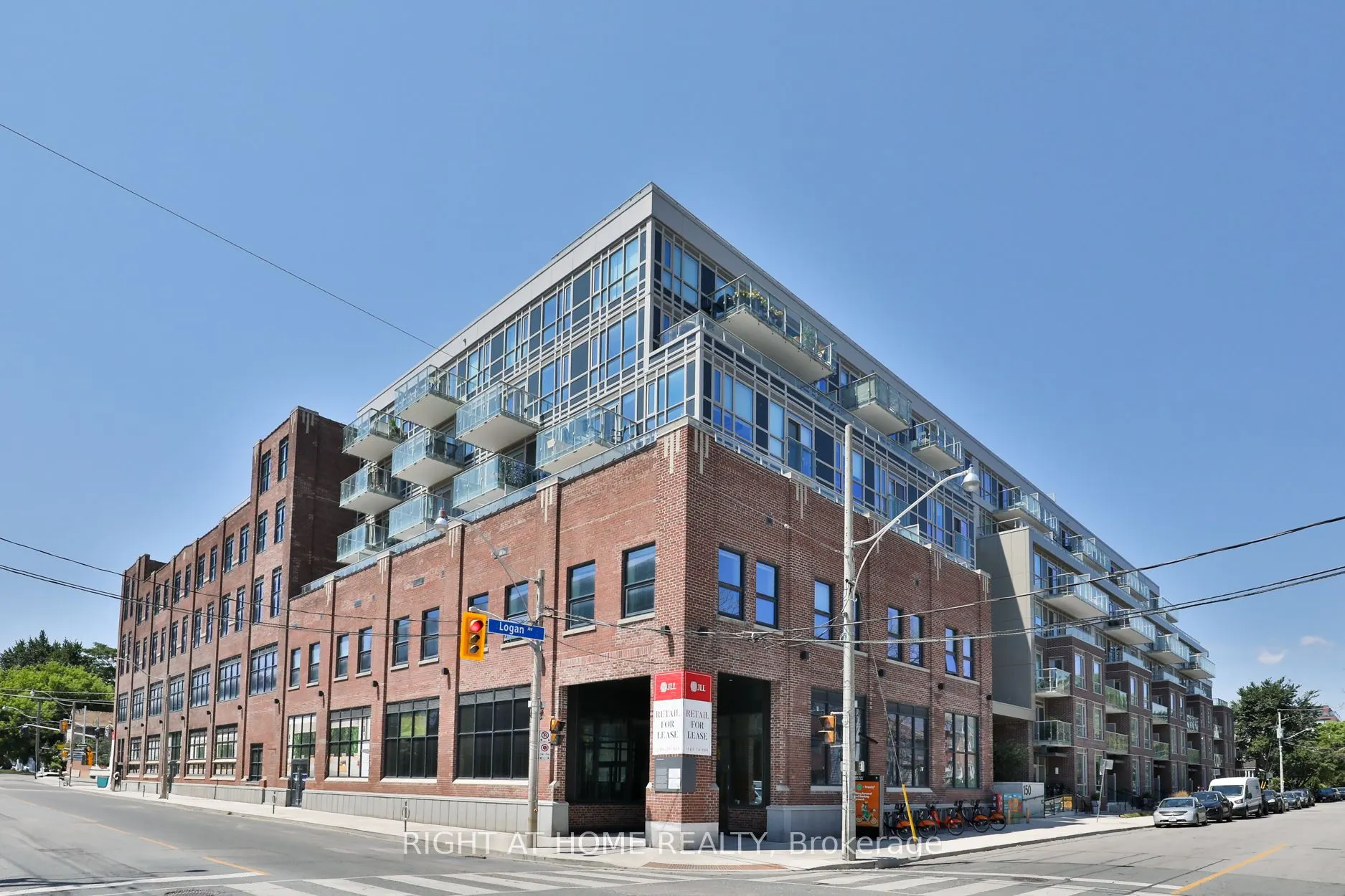 150 Logan Avenue, #409