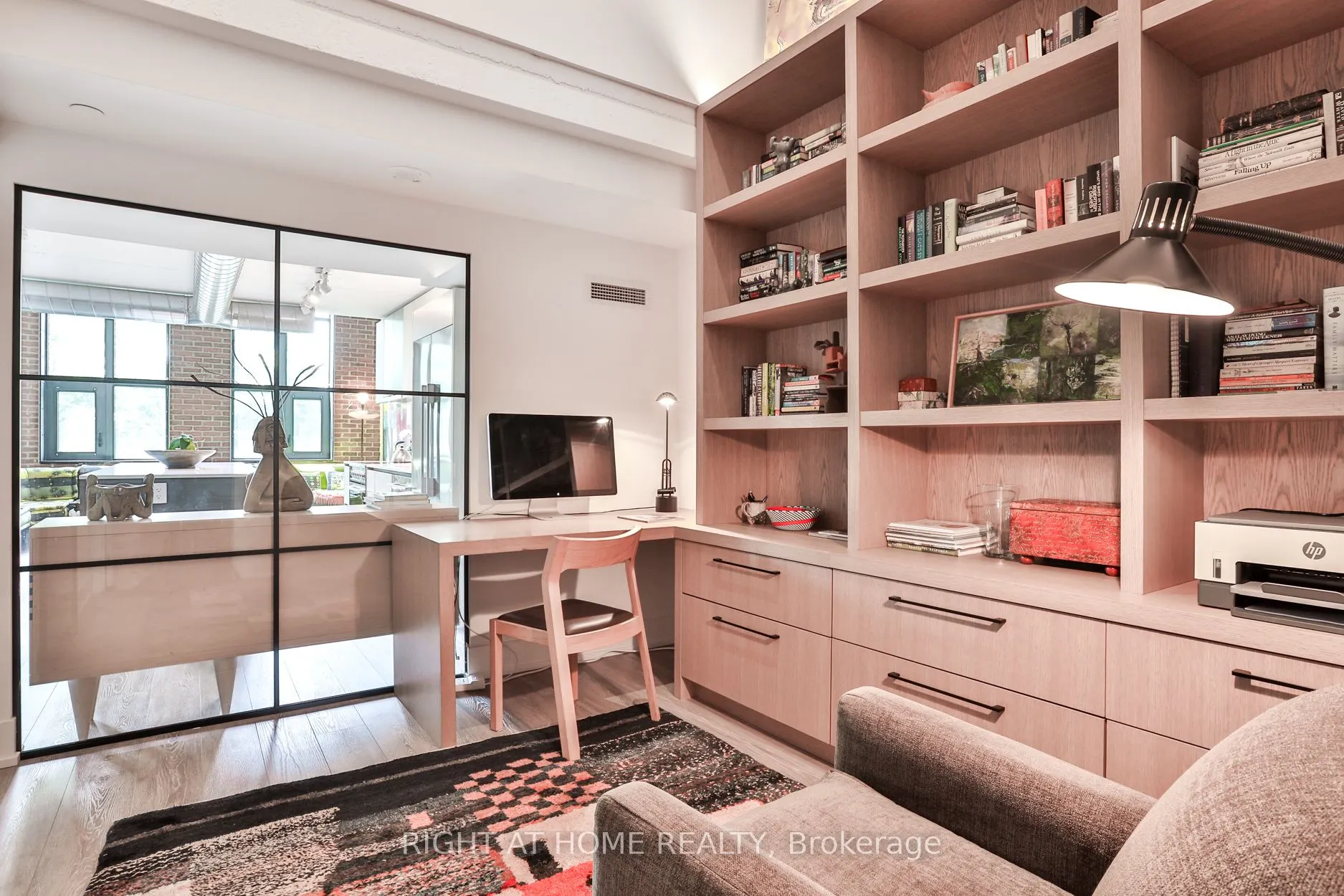 150 Logan Avenue, #409