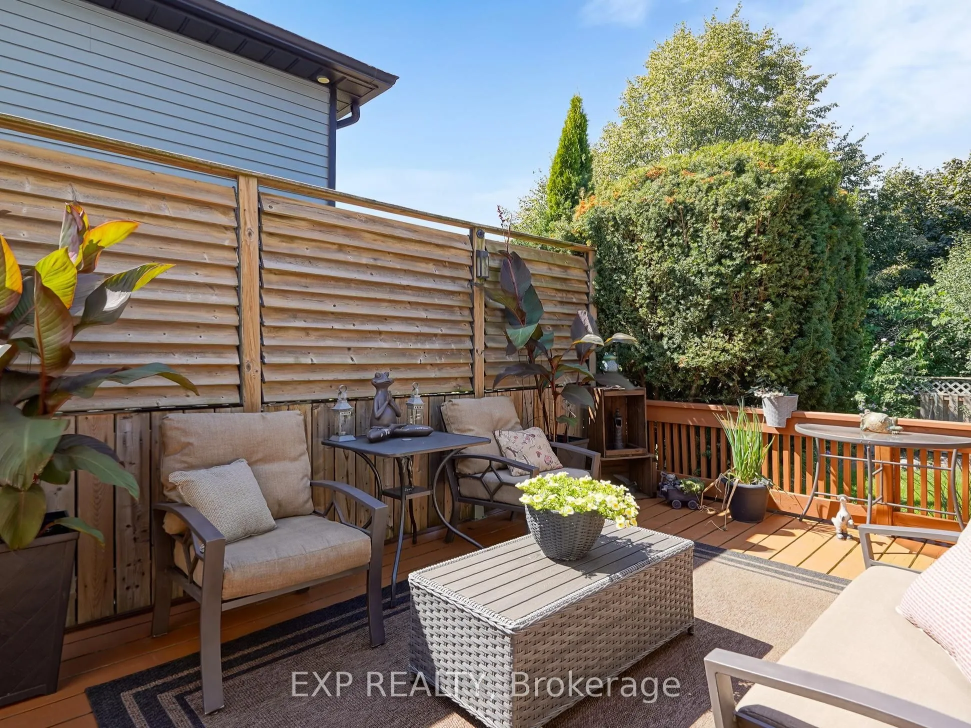 21 Lyndale Crescent