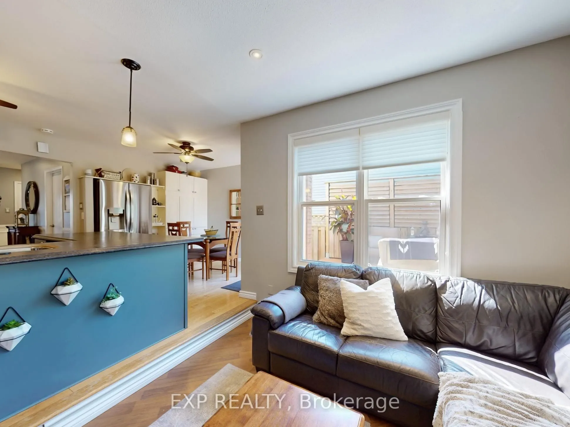 21 Lyndale Crescent