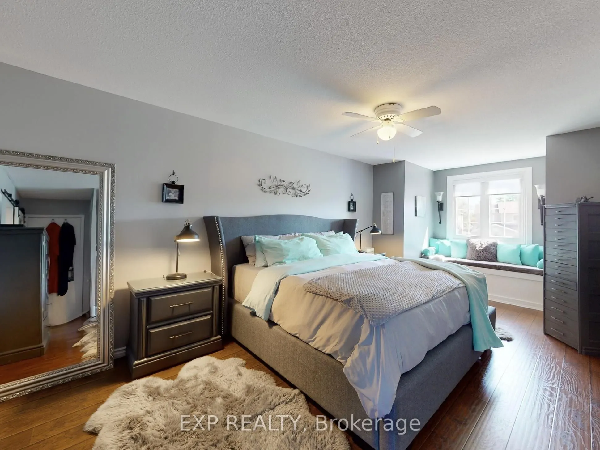 21 Lyndale Crescent