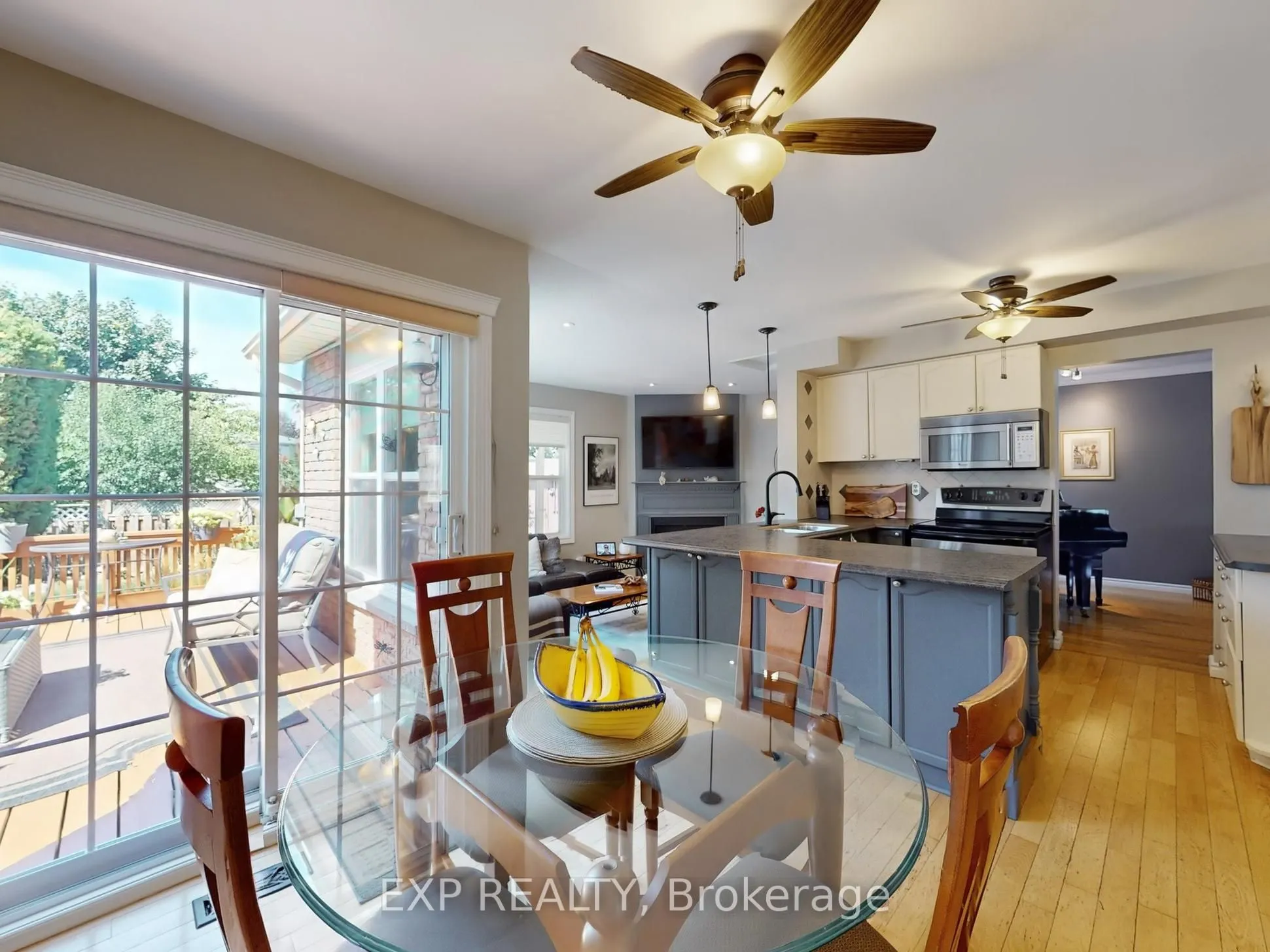 21 Lyndale Crescent