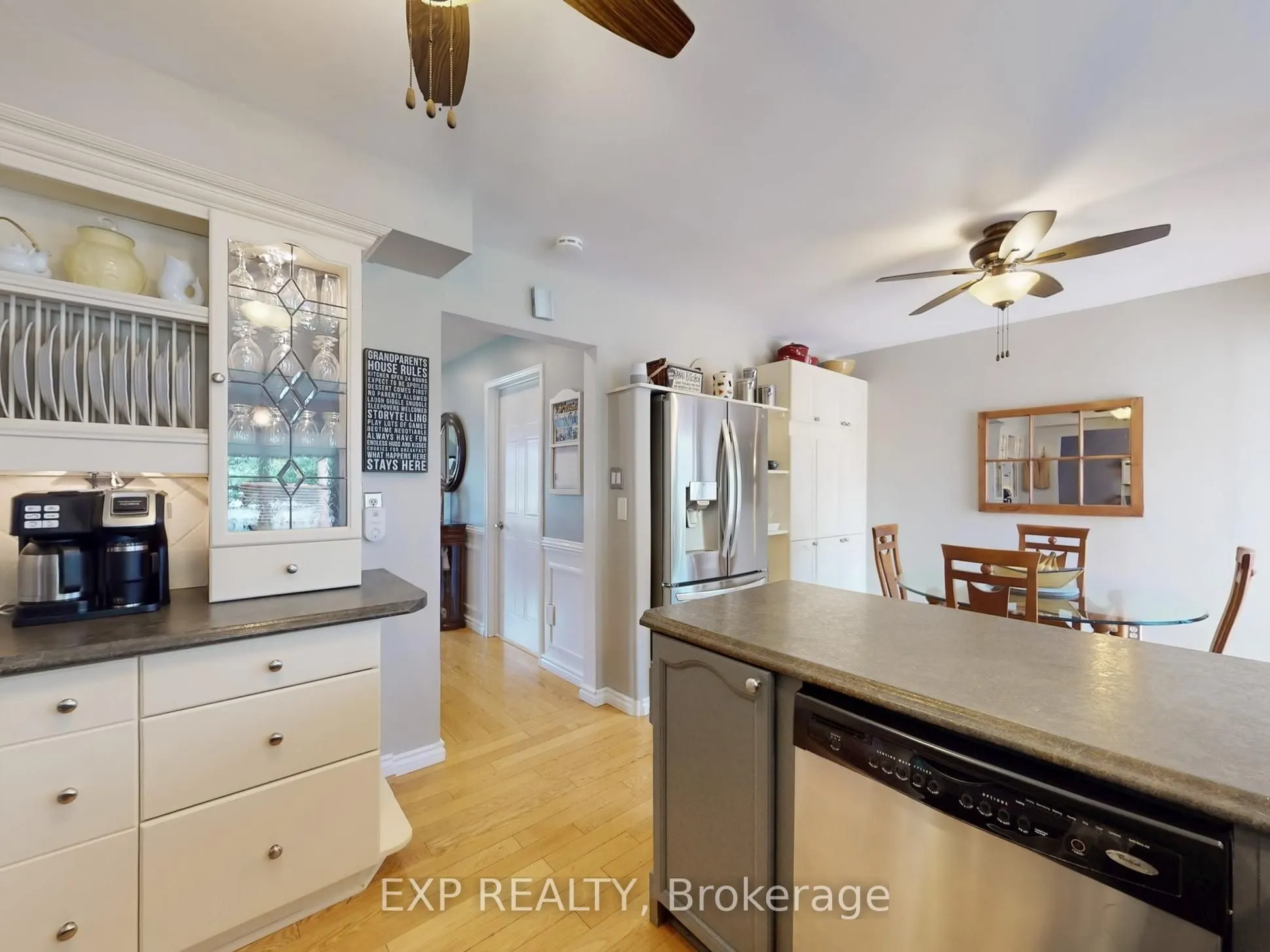 21 Lyndale Crescent
