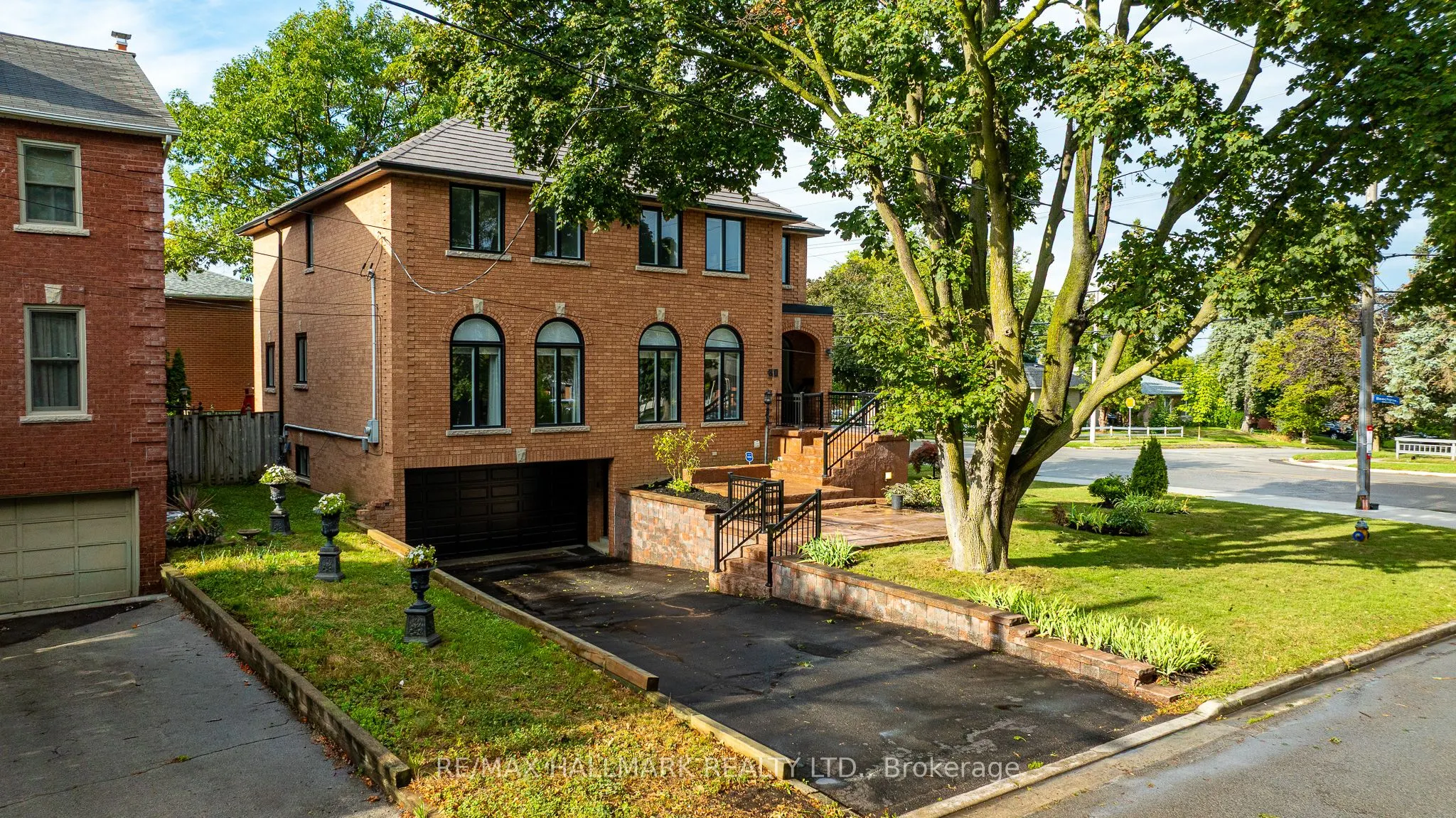 80 Dunstall Crescent