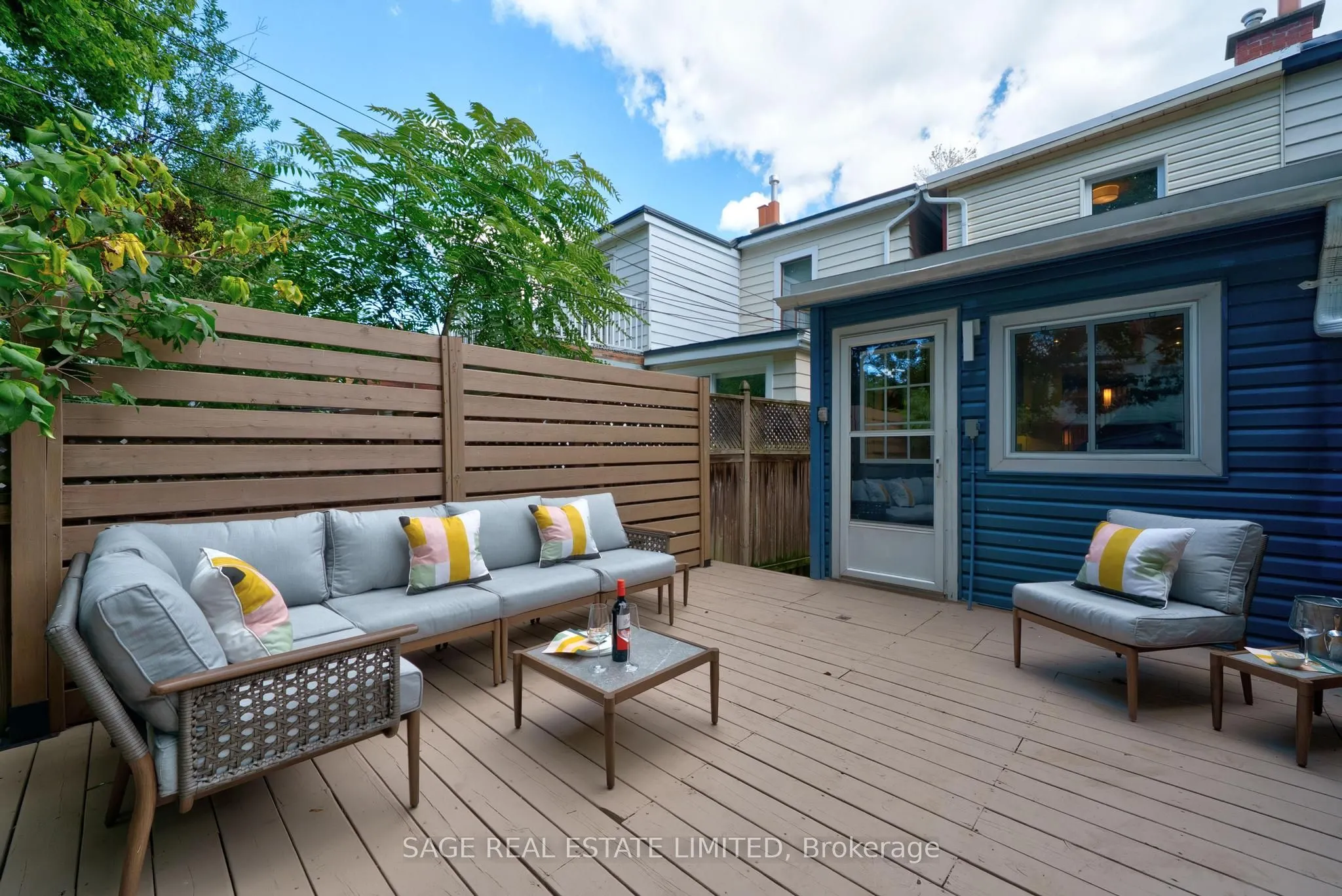 156 Bastedo Avenue