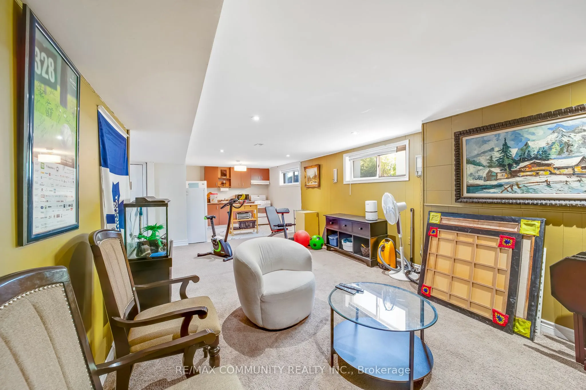 103 Packard Boulevard