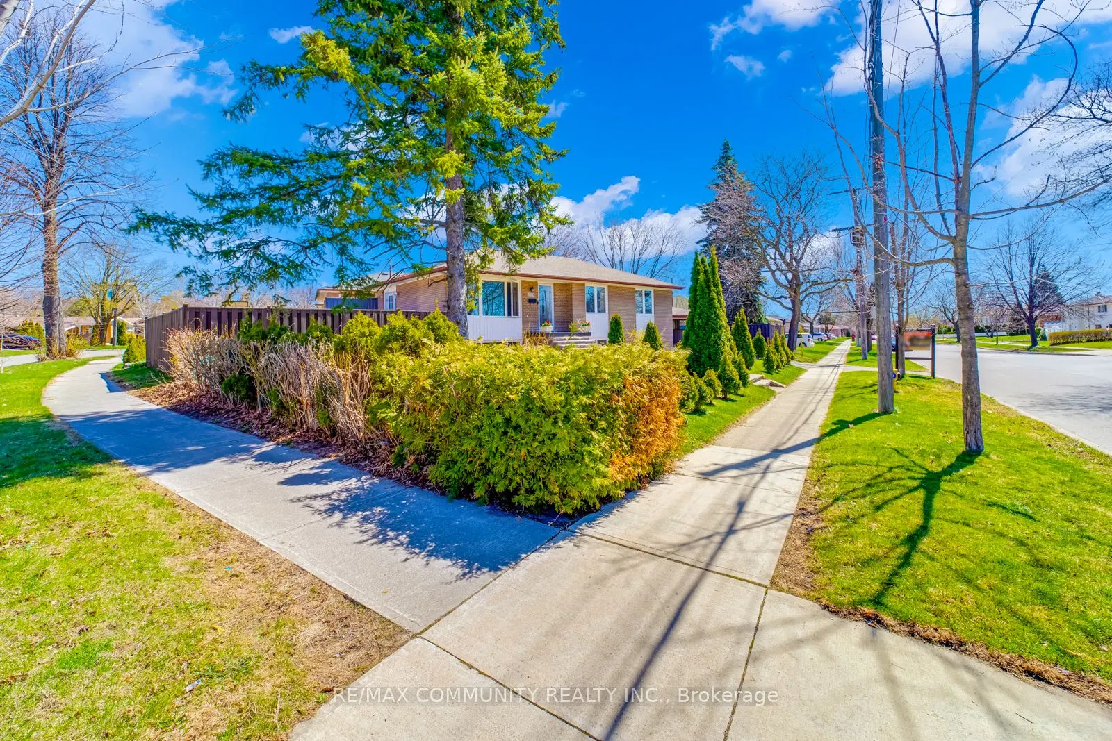 103 Packard Boulevard