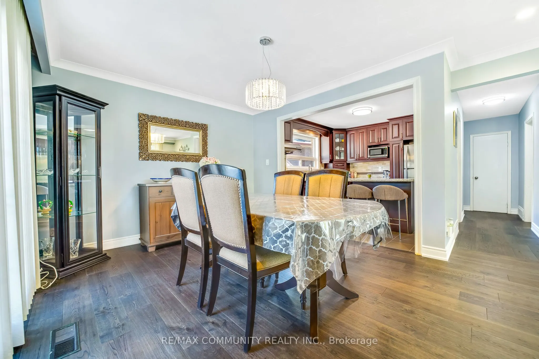 103 Packard Boulevard
