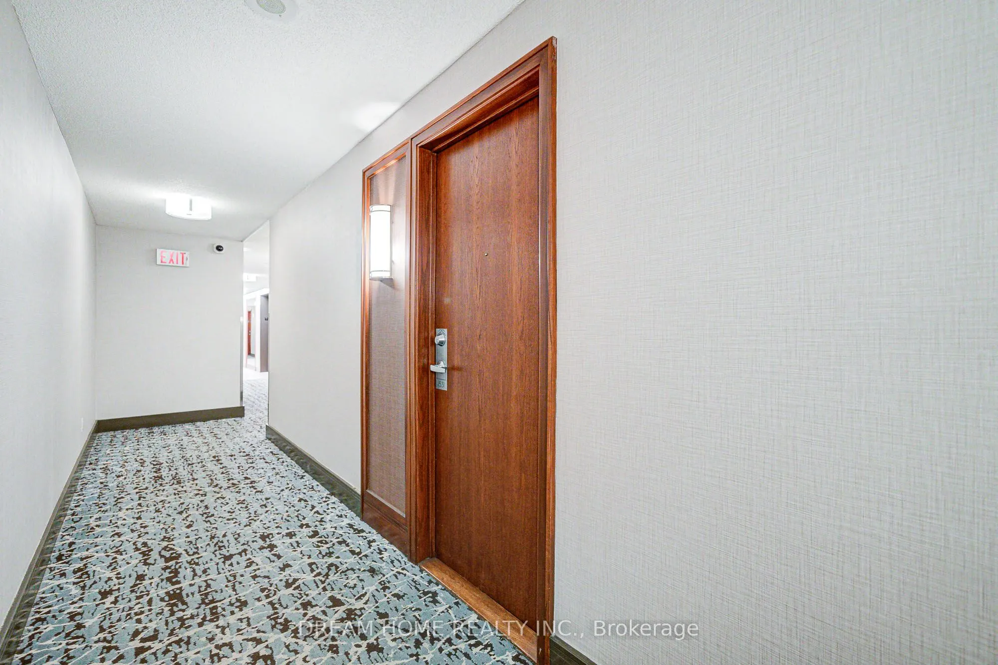 68 CORPORATE Drive, #1531