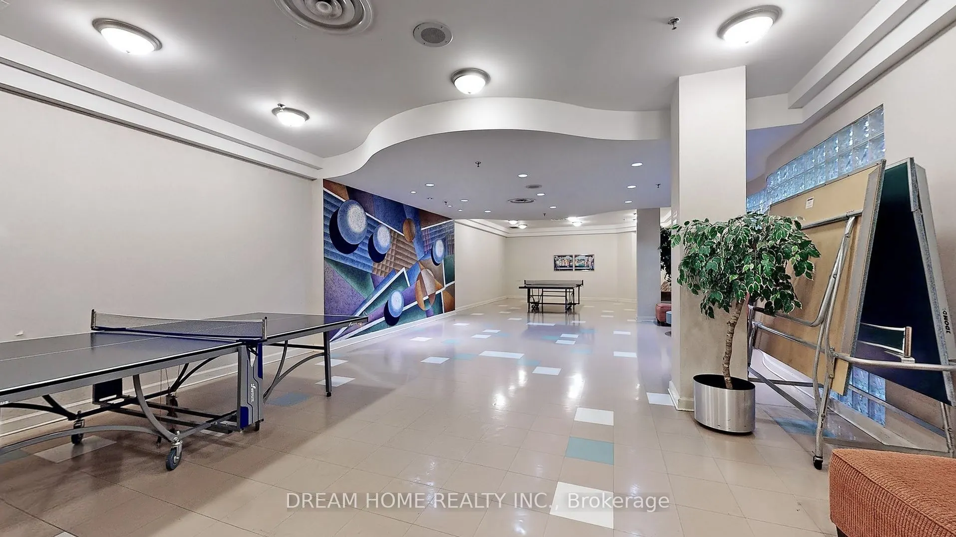 68 CORPORATE Drive, #1531