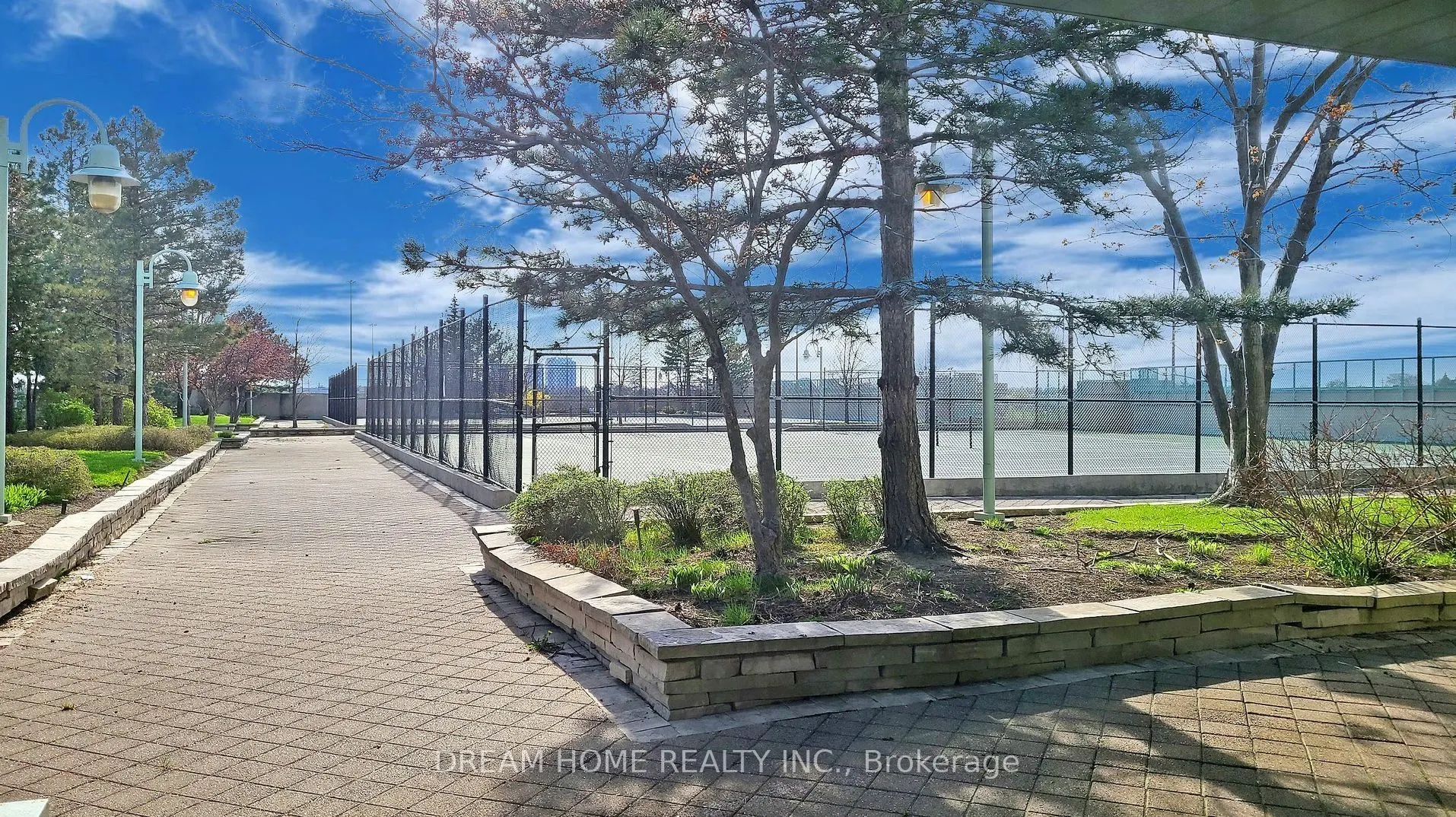 68 CORPORATE Drive, #1531
