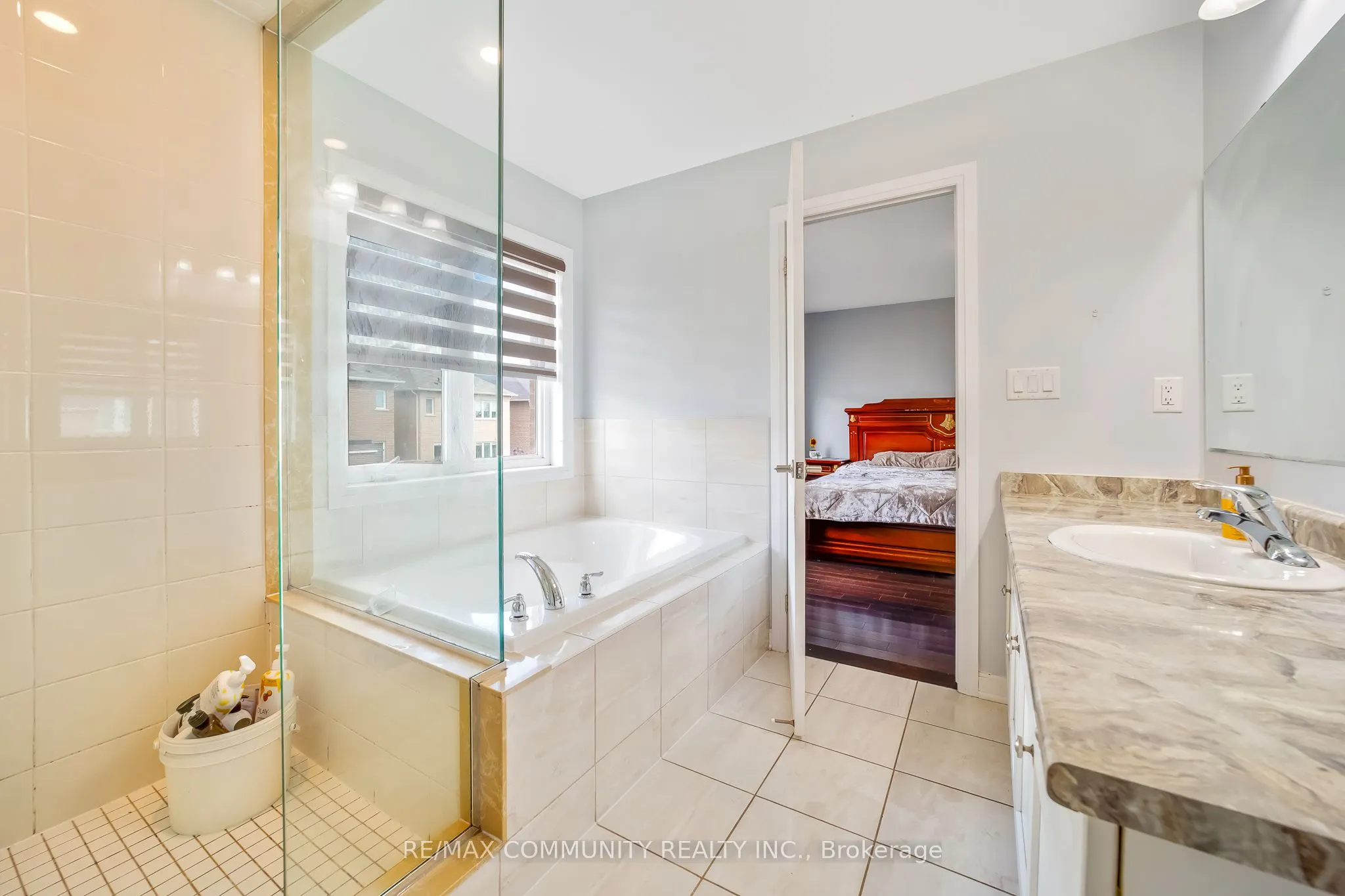 1064 Cameo Street