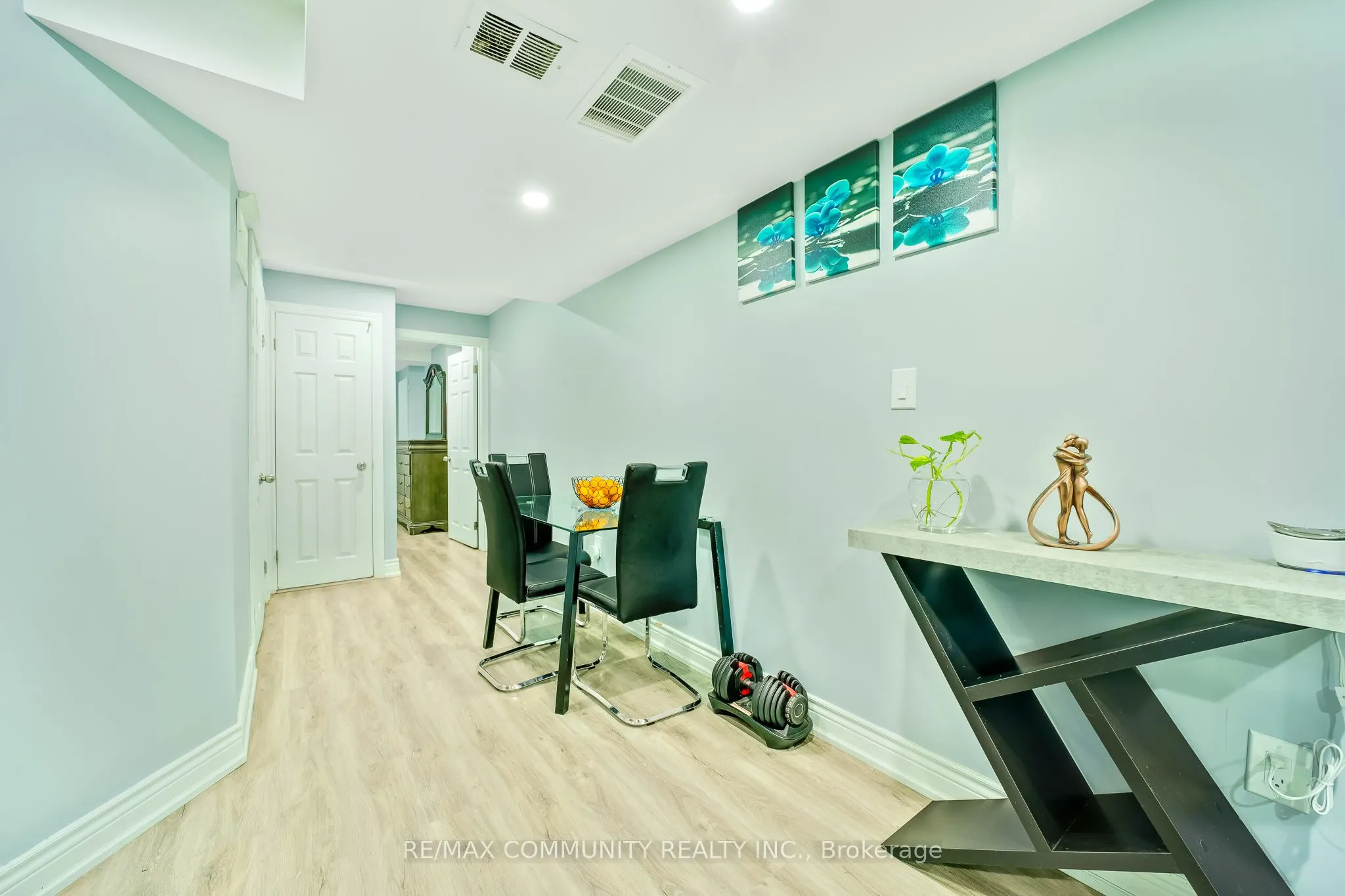 1064 Cameo Street