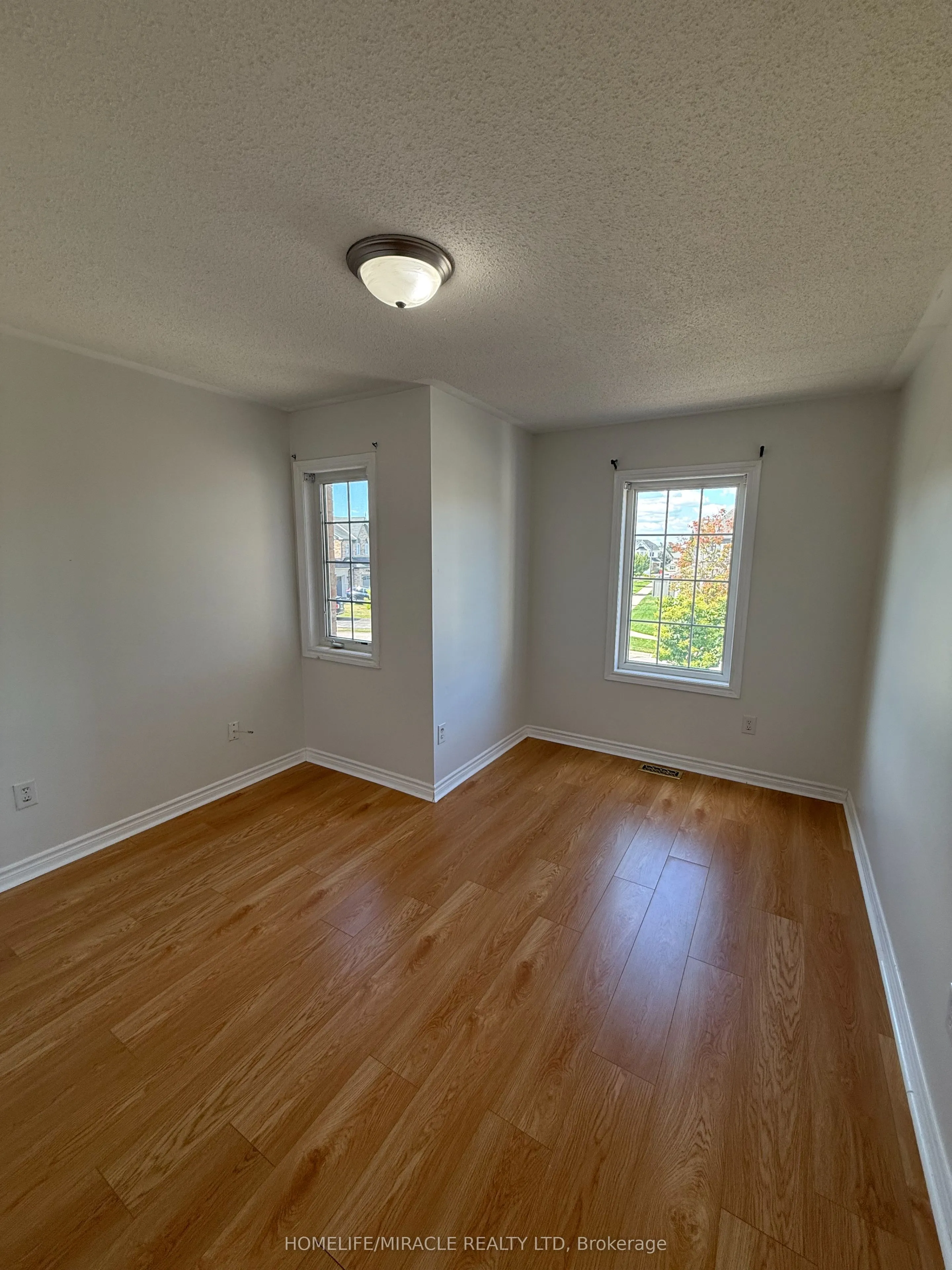 55 Allworth Crescent