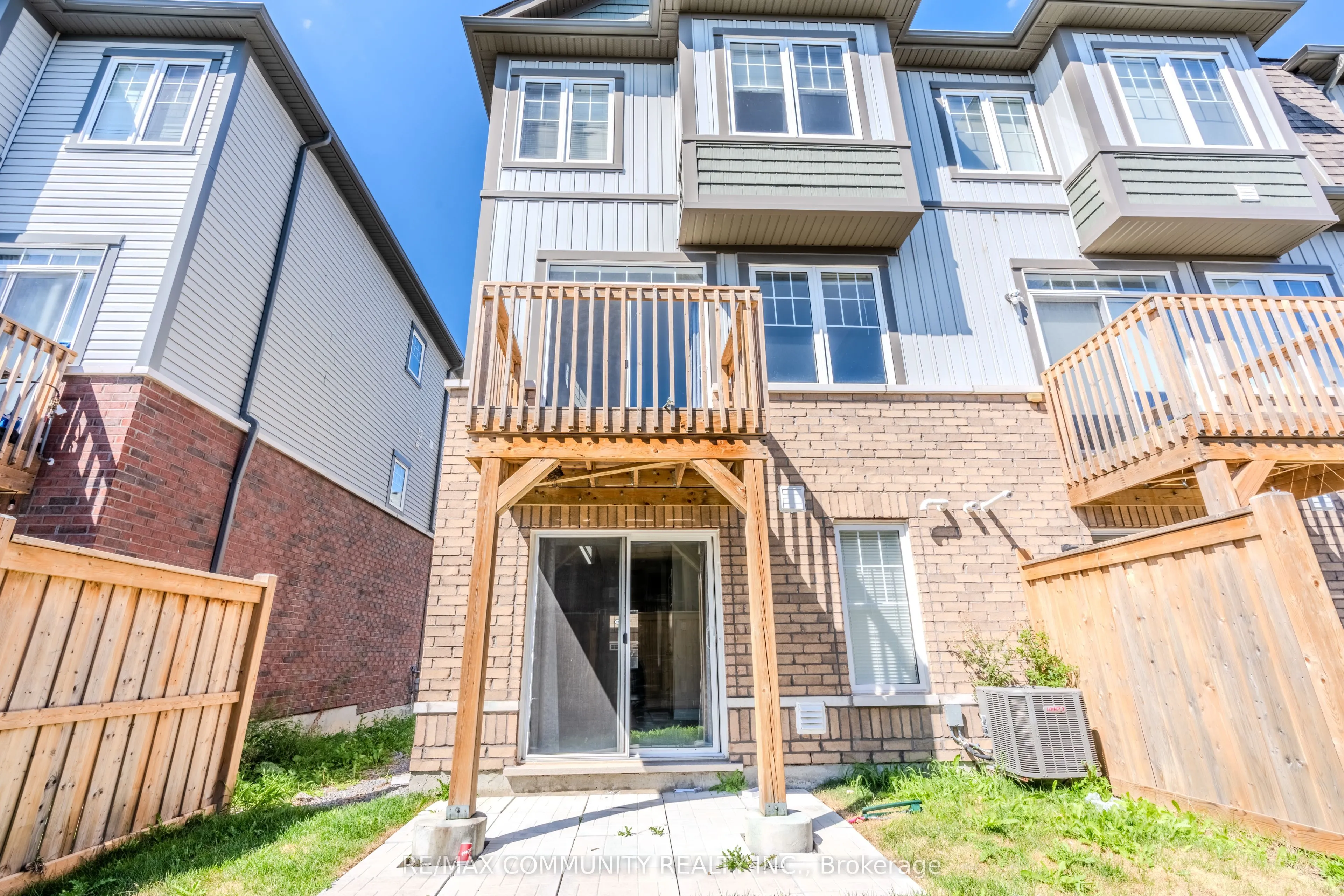 823 Atwater Path
