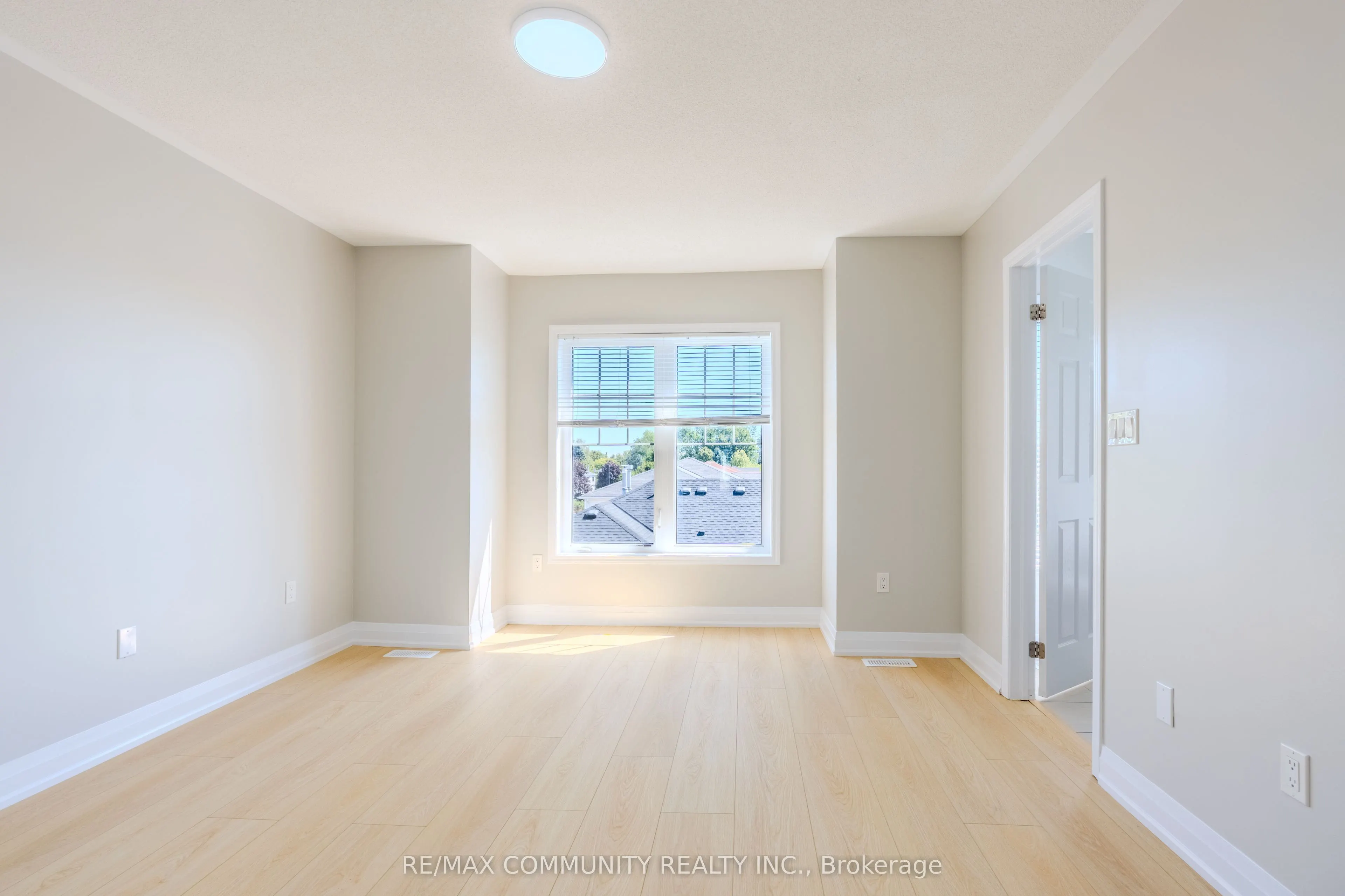 823 Atwater Path