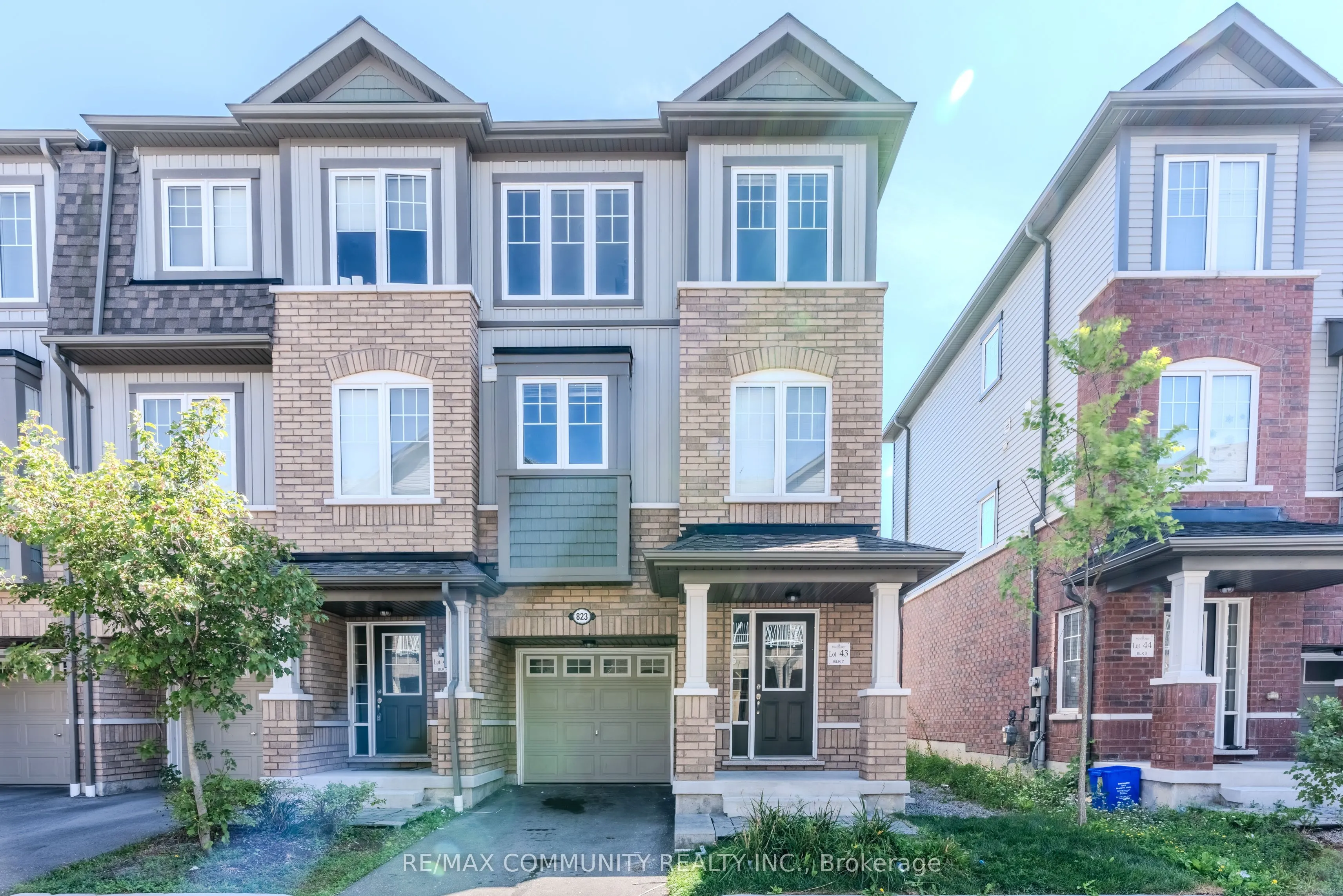 823 Atwater Path