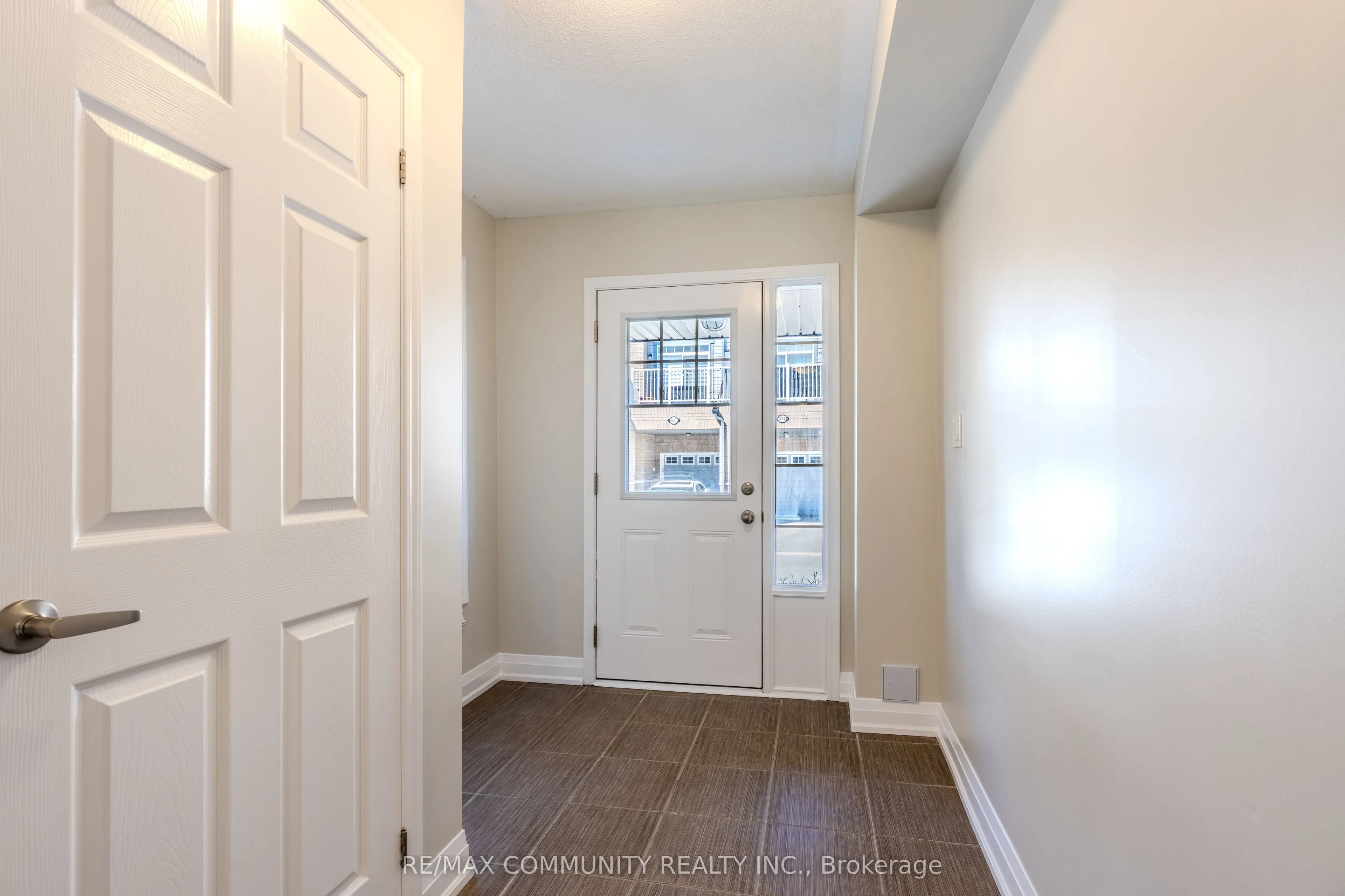 823 Atwater Path