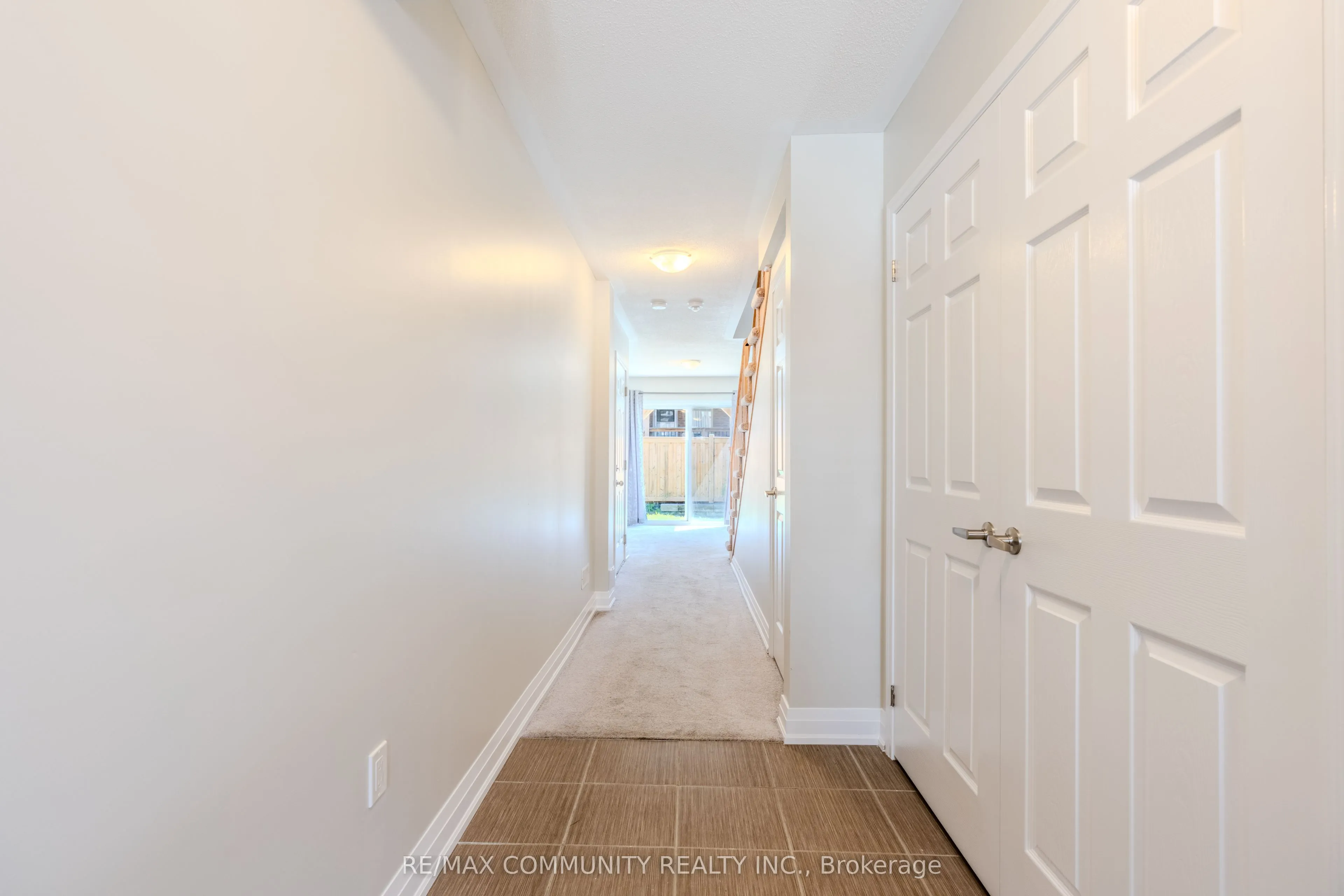 823 Atwater Path