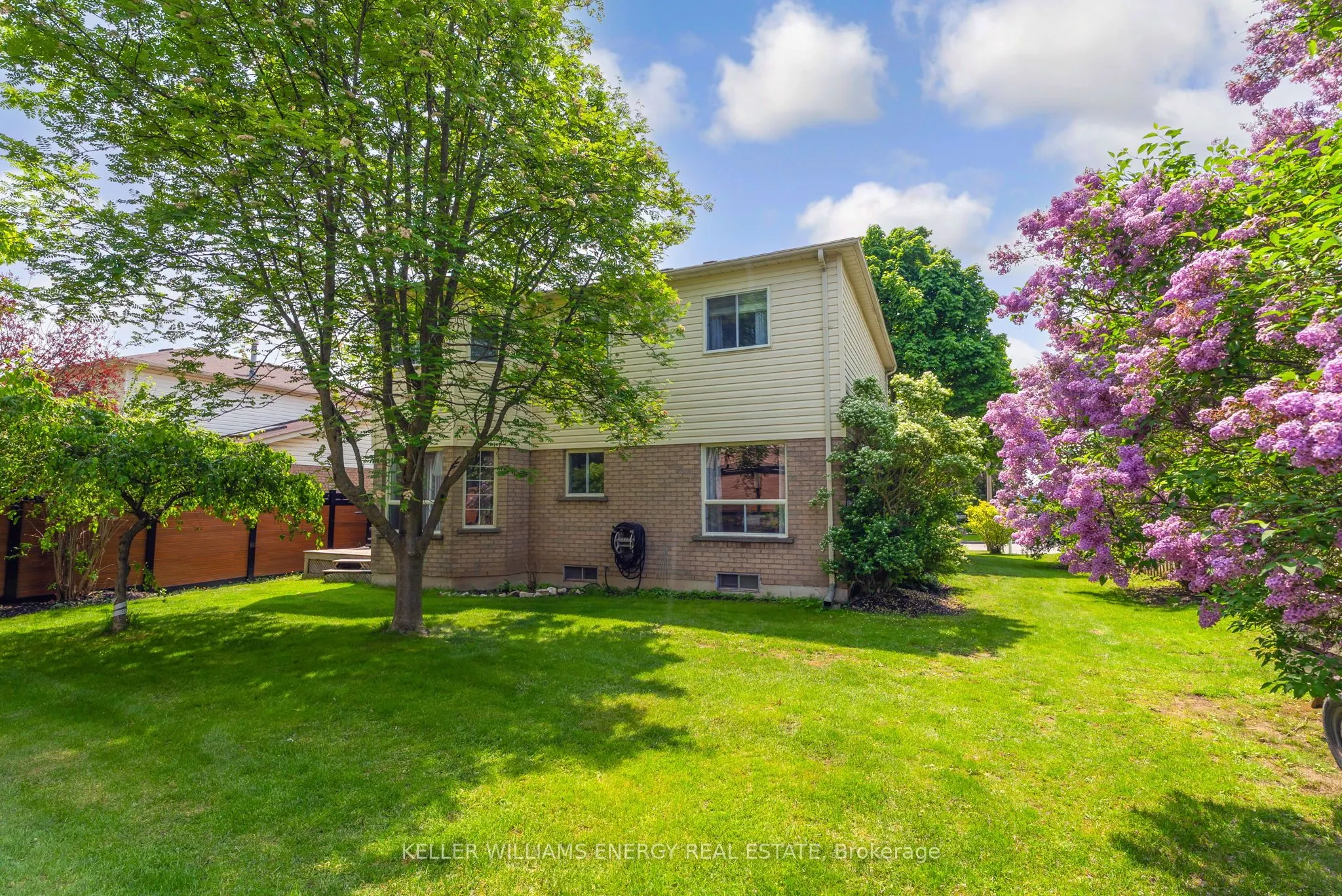 2 Resnik Drive