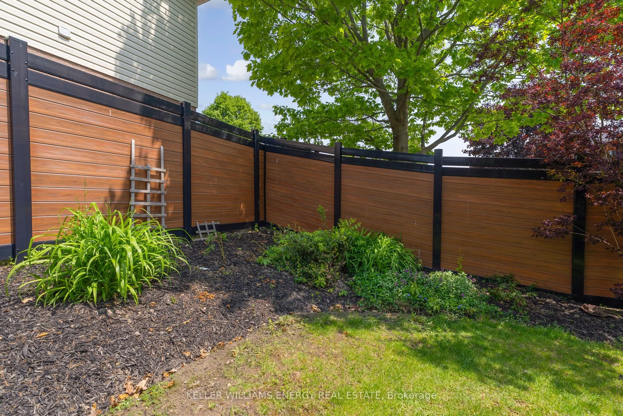 2 Resnik Drive