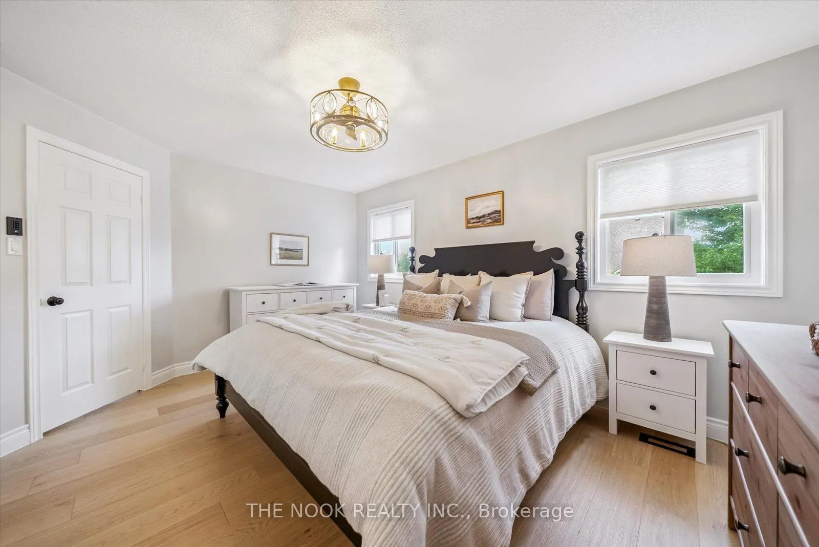31 Queensplate Drive