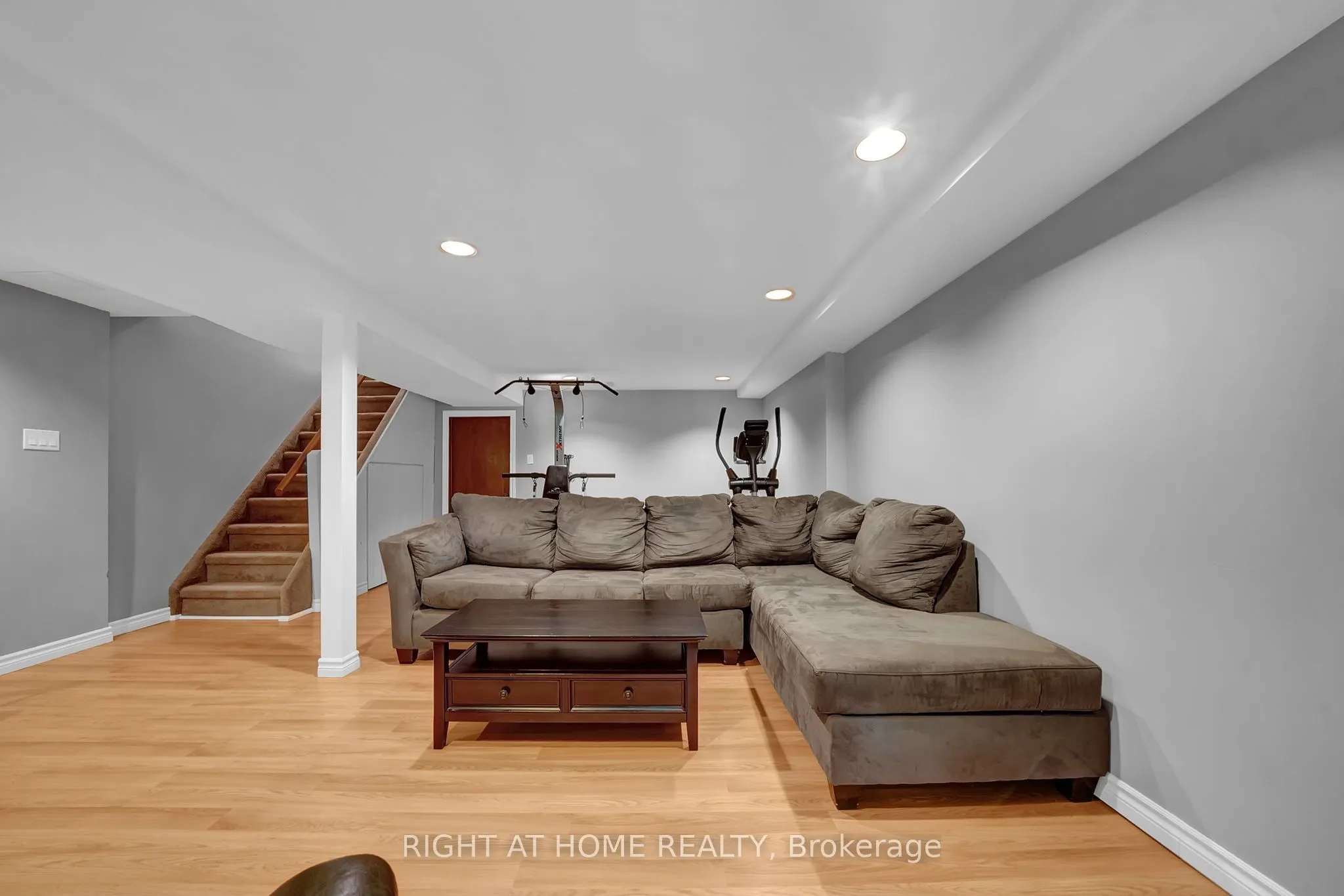 7 Hailey Court